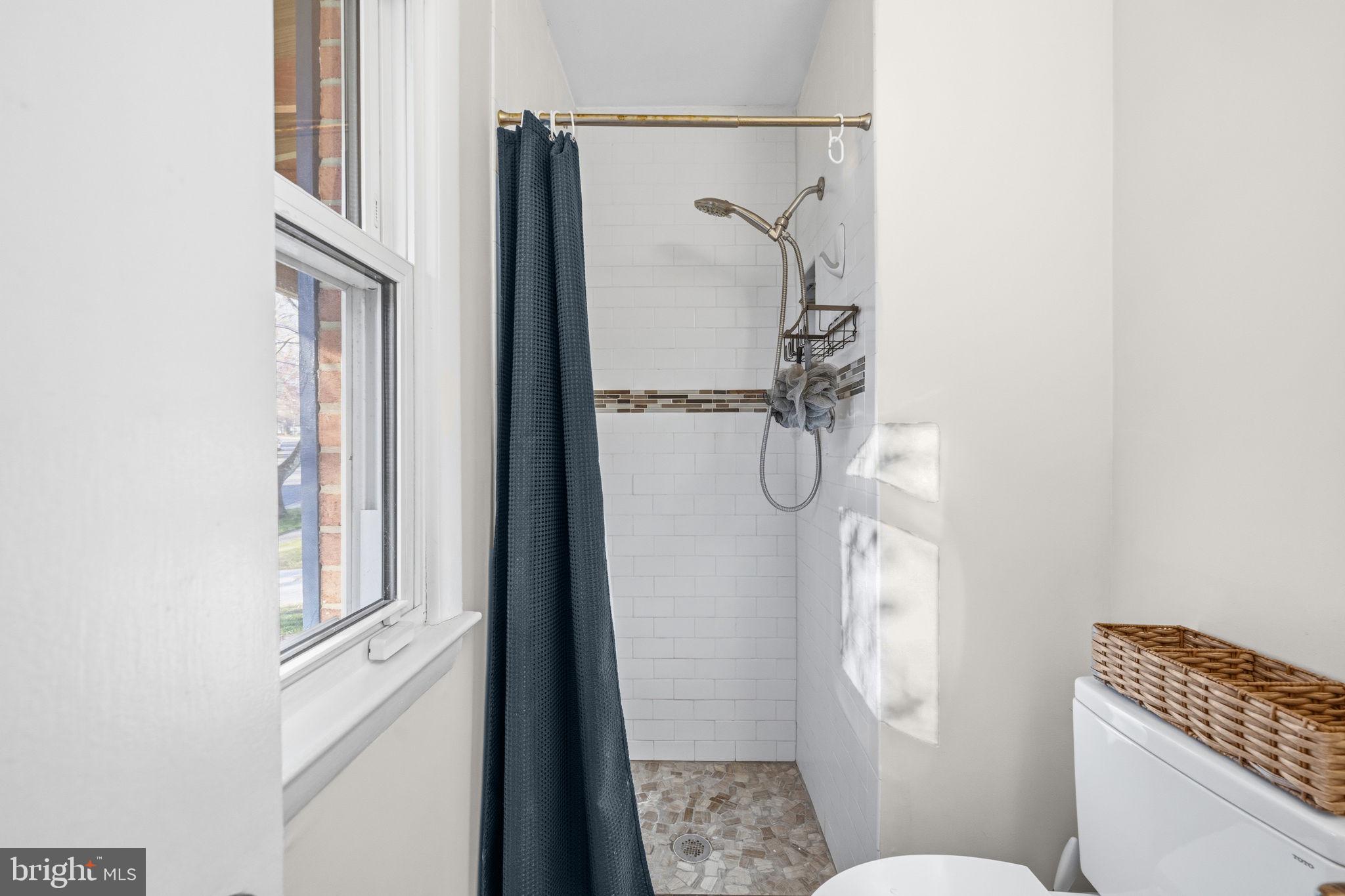 HALPINE VILLAGE - Residential