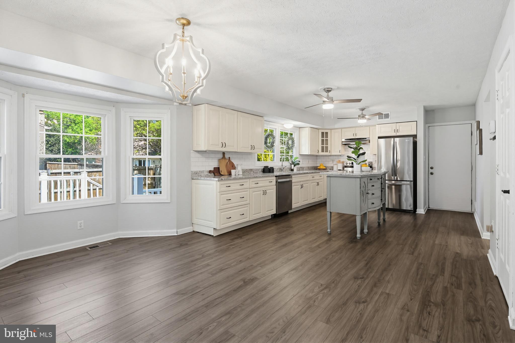 BELAIR GREENS - Residential