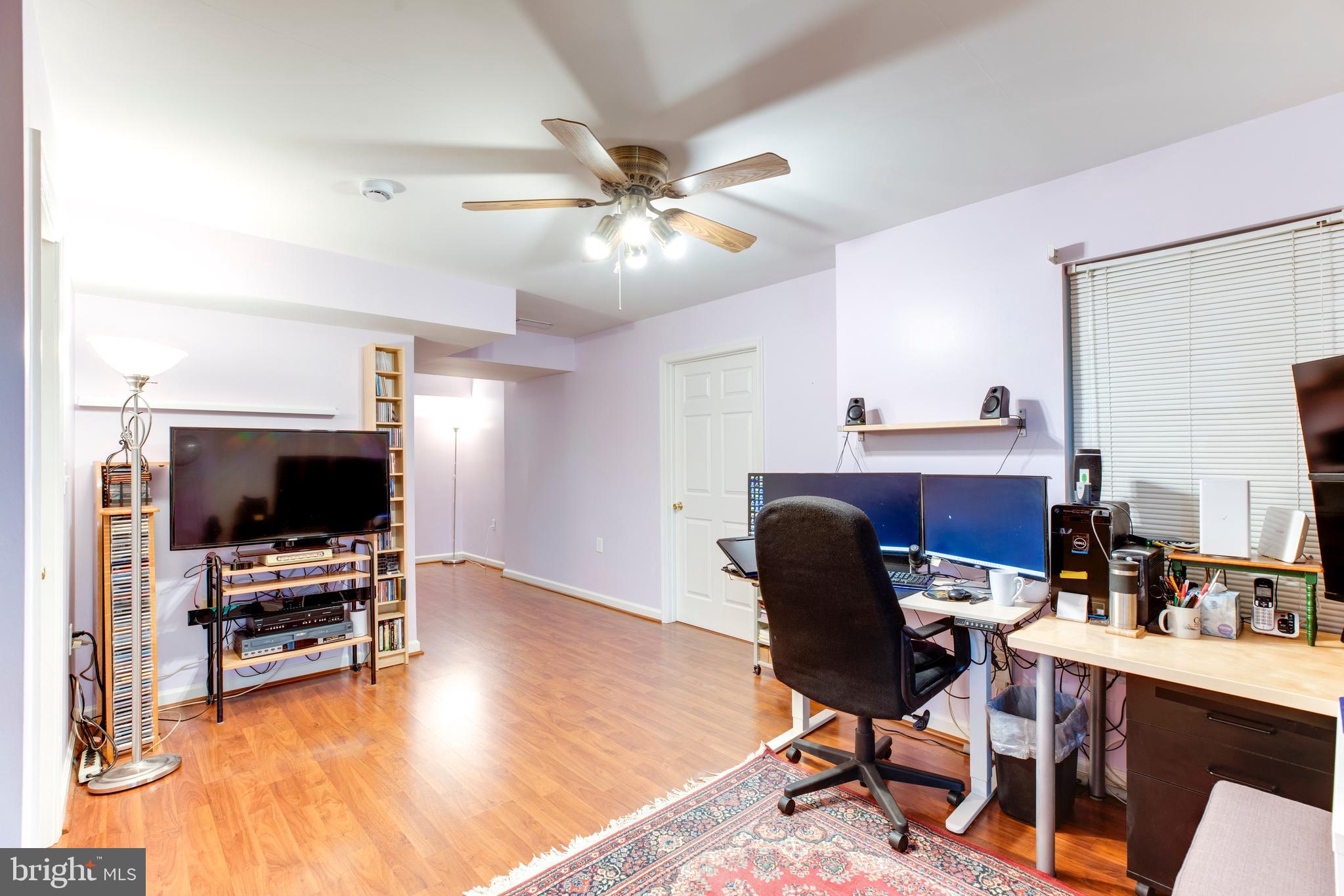 SULLY STATION - Residential