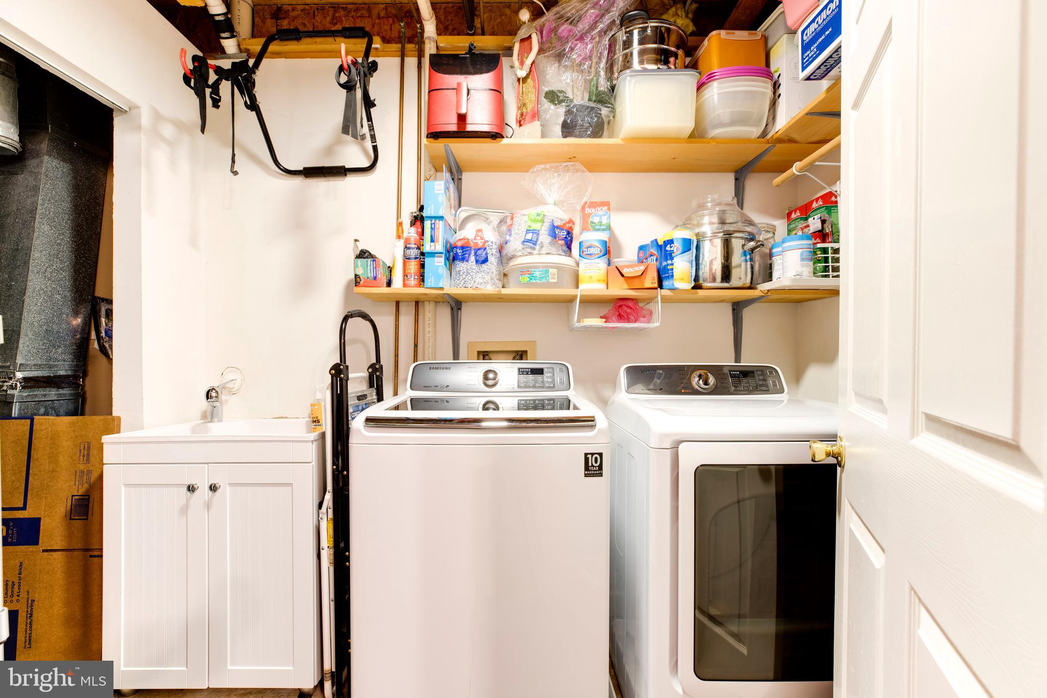 SULLY STATION - Residential