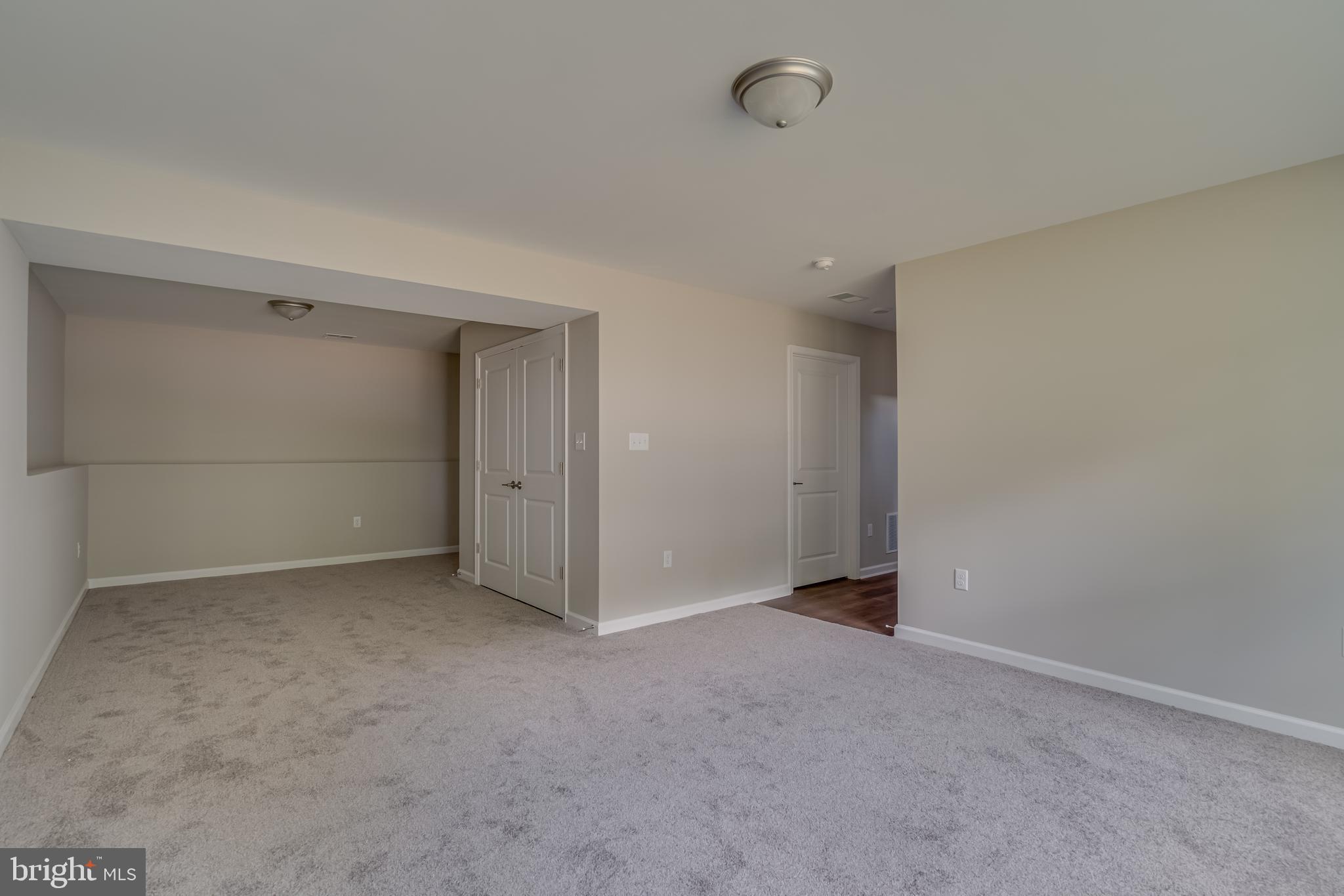 KEYES FERRY ACRES - Residential