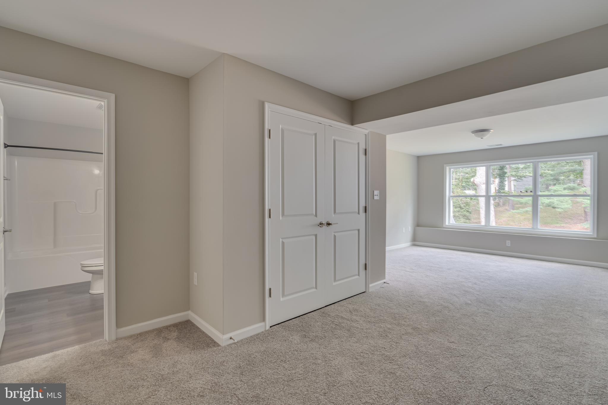 KEYES FERRY ACRES - Residential