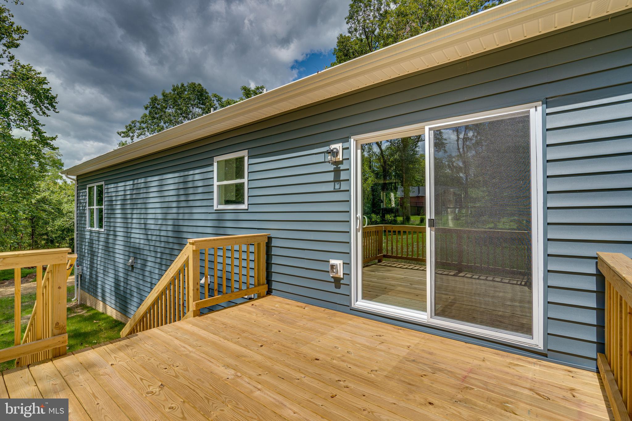 KEYES FERRY ACRES - Residential