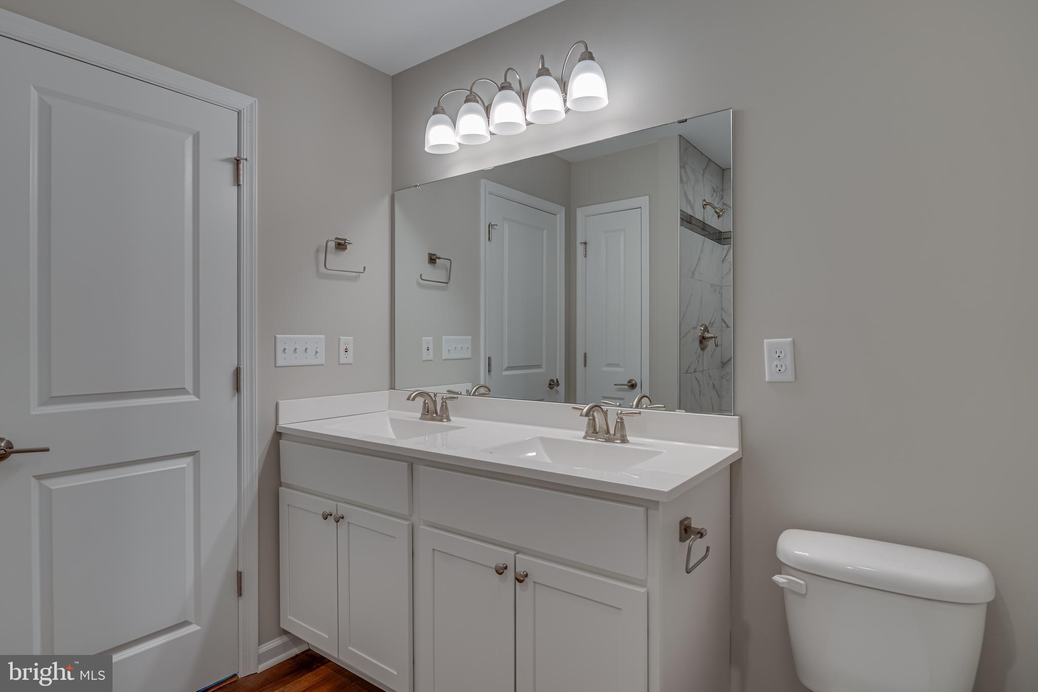 KEYES FERRY ACRES - Residential