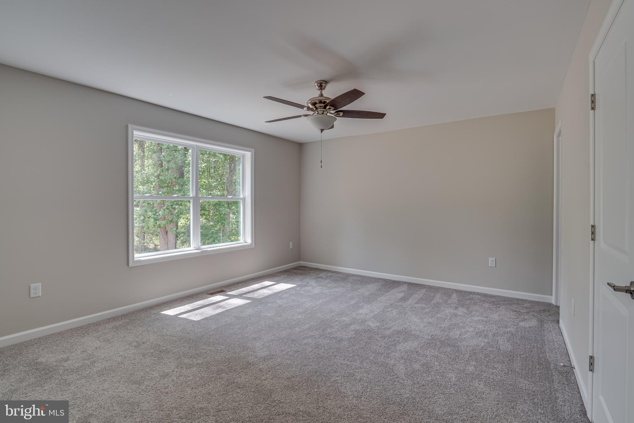 KEYES FERRY ACRES - Residential