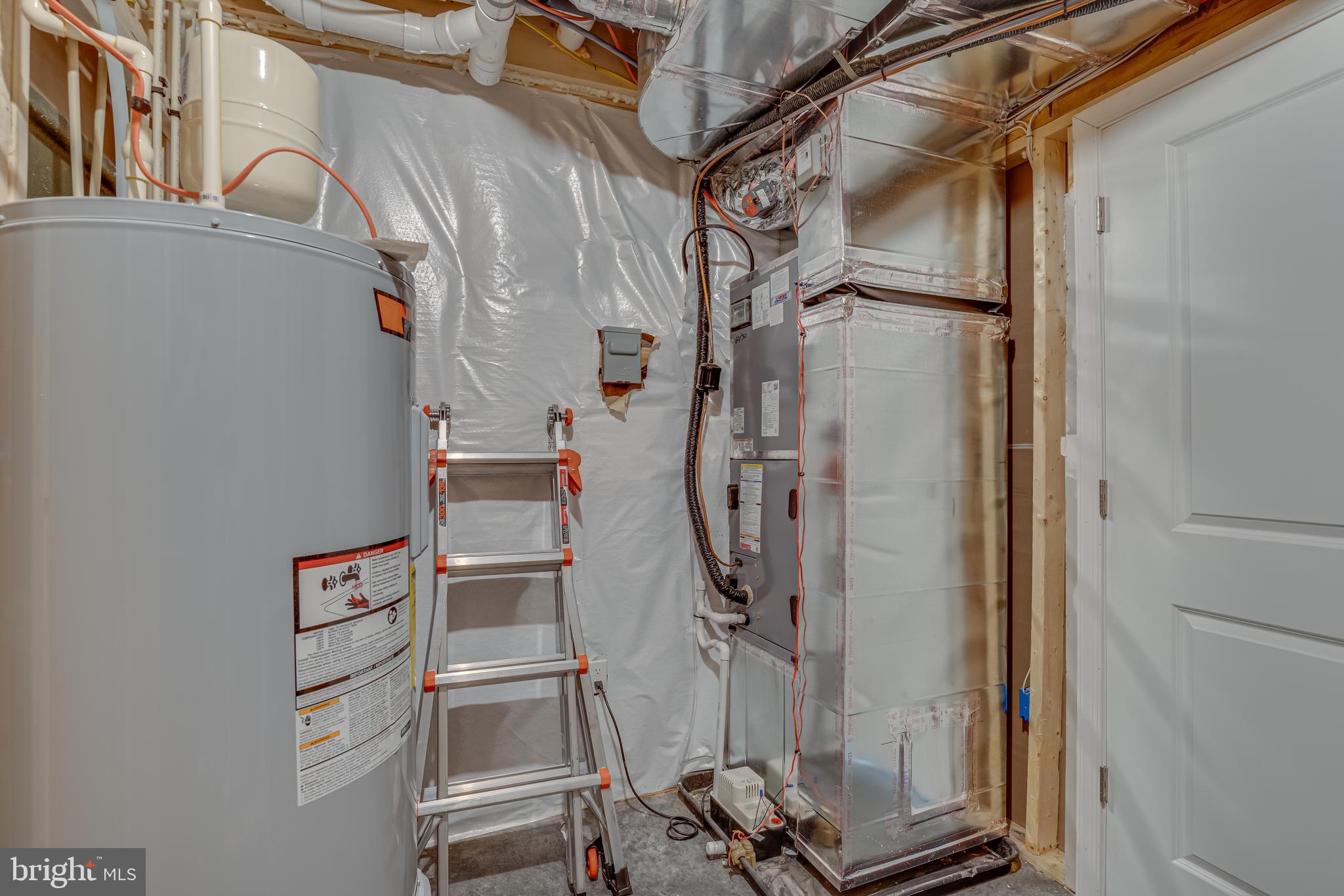 KEYES FERRY ACRES - Residential