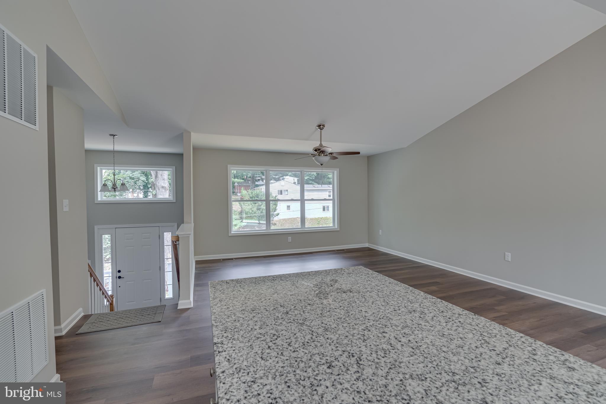 KEYES FERRY ACRES - Residential