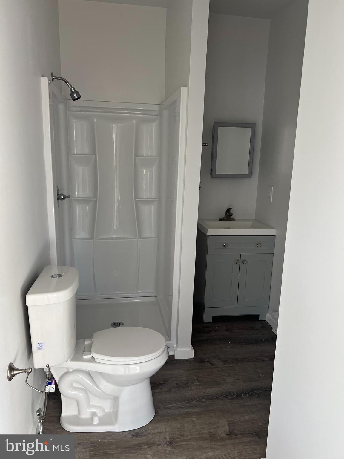 STENNING HILLS - Residential Lease