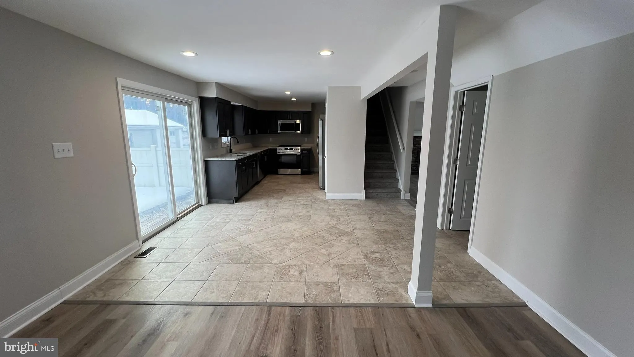 Stratford, New Jersey 08084, United States, 4 Bedrooms Bedrooms, ,3 BathroomsBathrooms,Residential,Coming Soon,254479