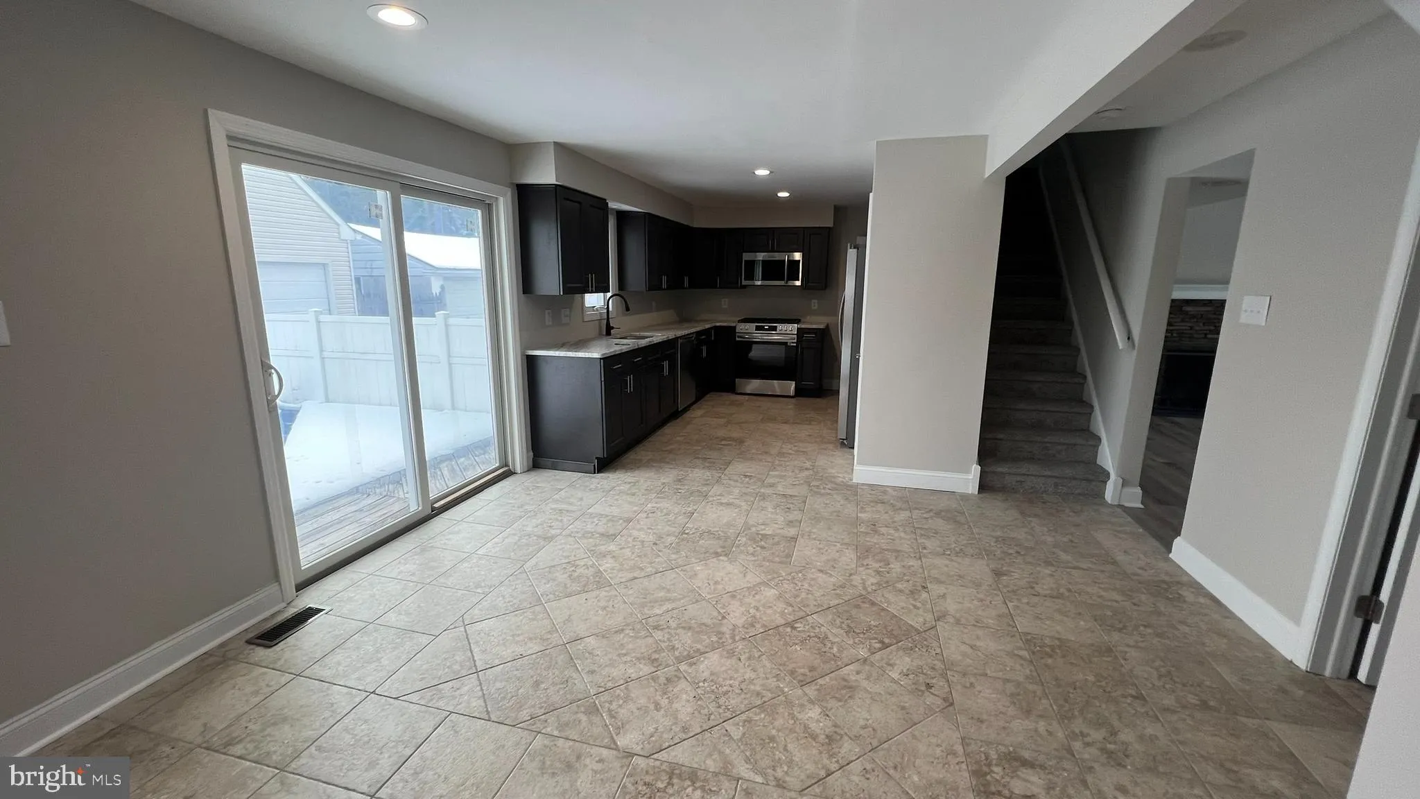 Stratford, New Jersey 08084, United States, 4 Bedrooms Bedrooms, ,3 BathroomsBathrooms,Residential,Coming Soon,254479