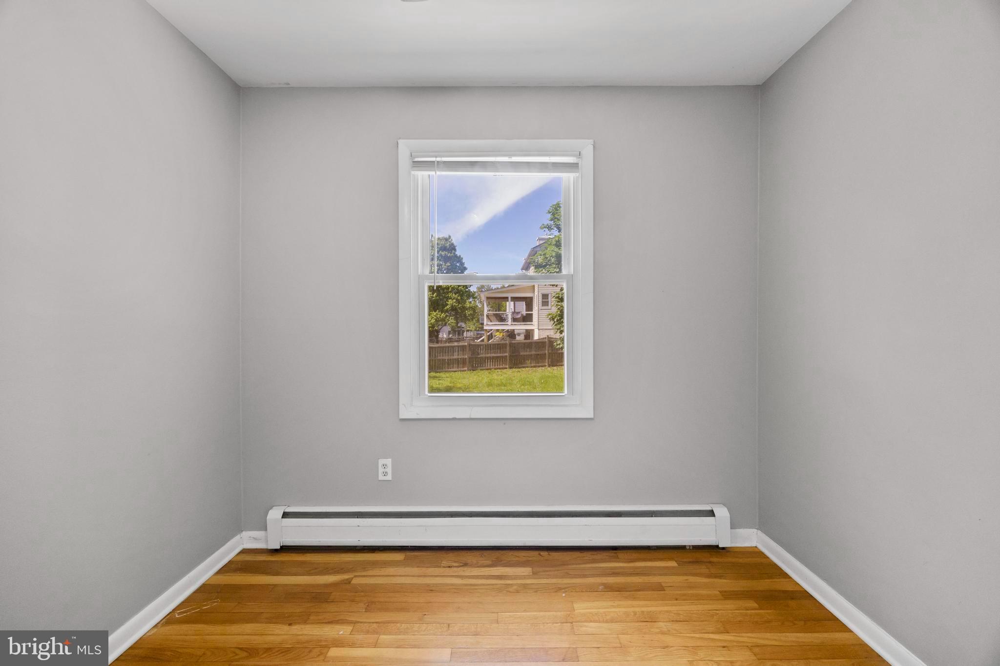 GUILFORD DOWNS - Residential