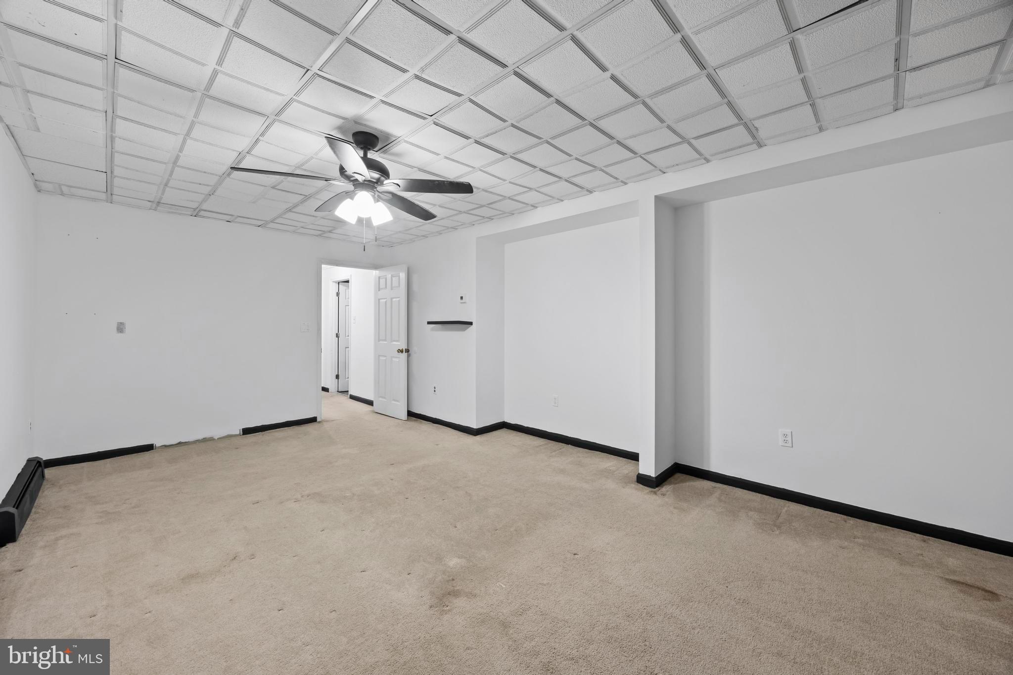 GUILFORD DOWNS - Residential