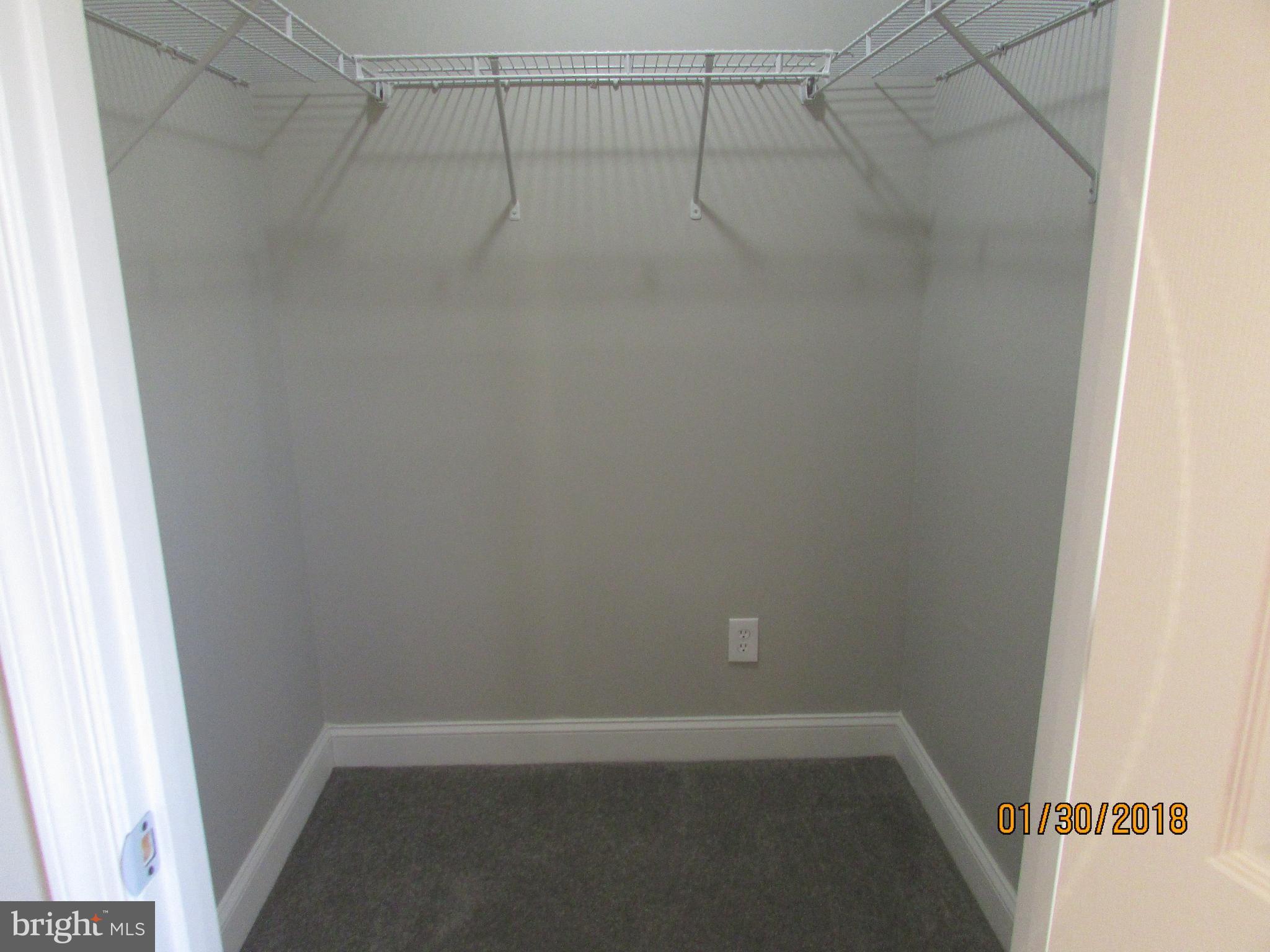 BROOKVIEW - Residential