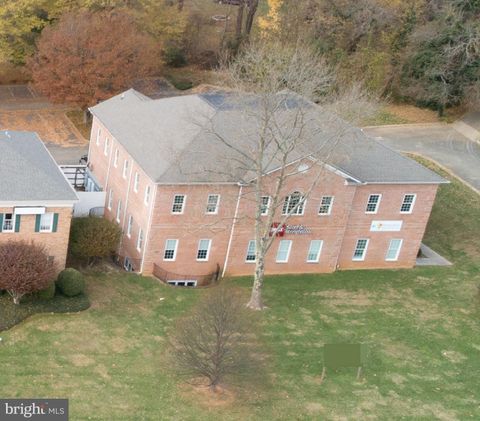 Photo of 560 Broadview Avenue #LL B, WARRENTON, VA 20186 (MLS # VAFQ2017938)