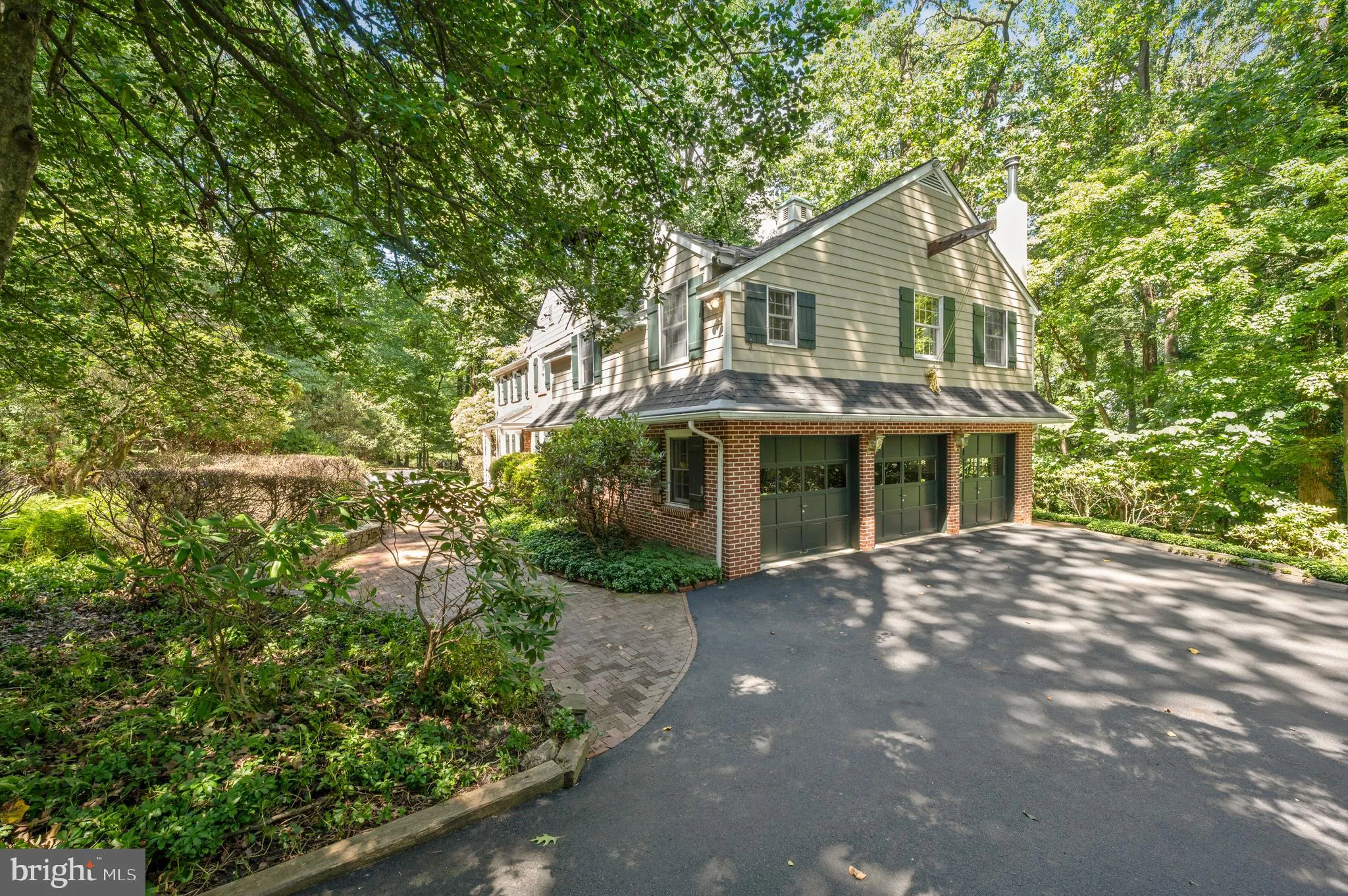 Berwyn, Pennsylvania 19312, United States, 4 Bedrooms Bedrooms, ,4 BathroomsBathrooms,Residential,Active,200713