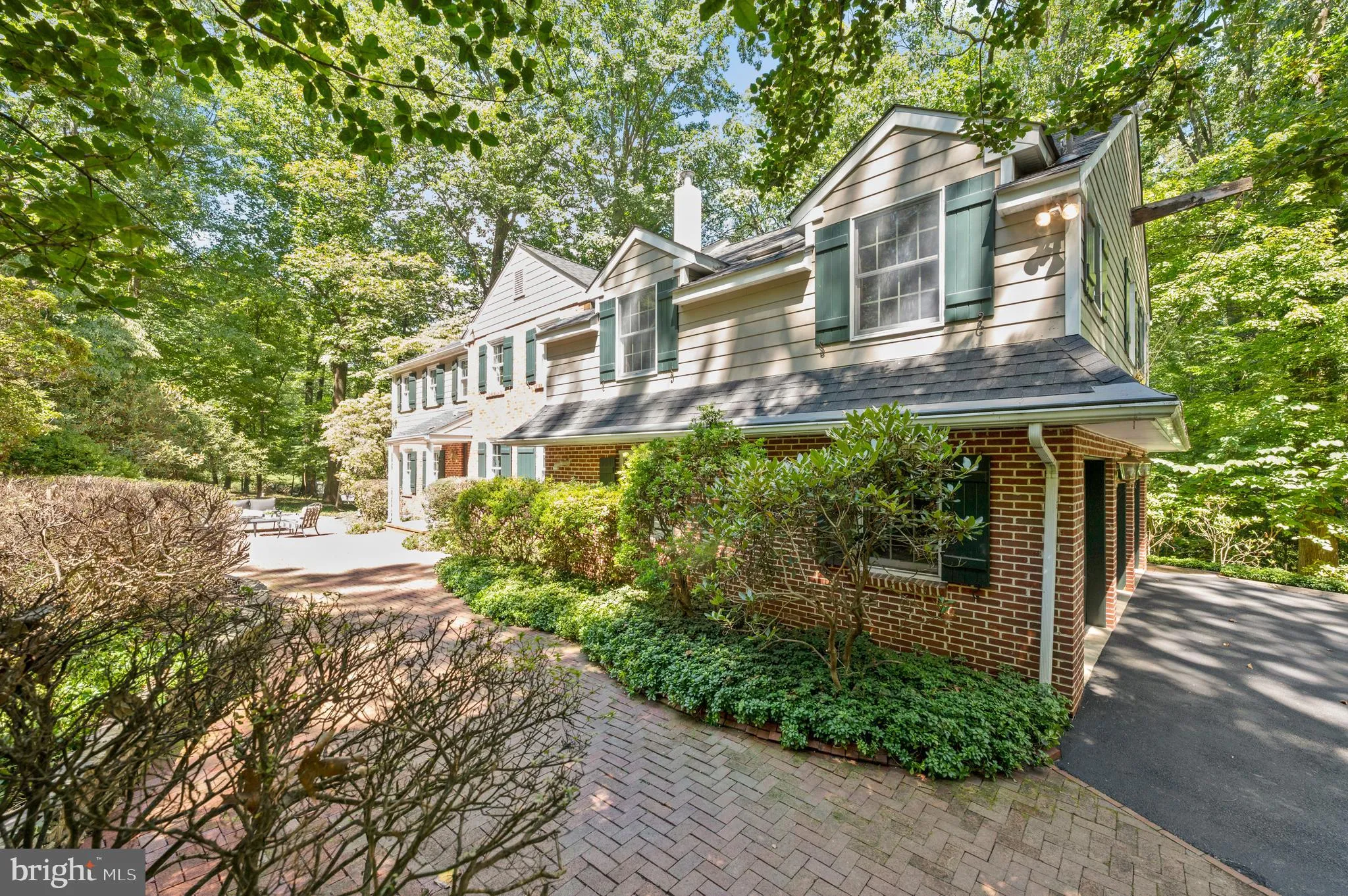 Berwyn, Pennsylvania 19312, United States, 4 Bedrooms Bedrooms, ,4 BathroomsBathrooms,Residential,Active,200713