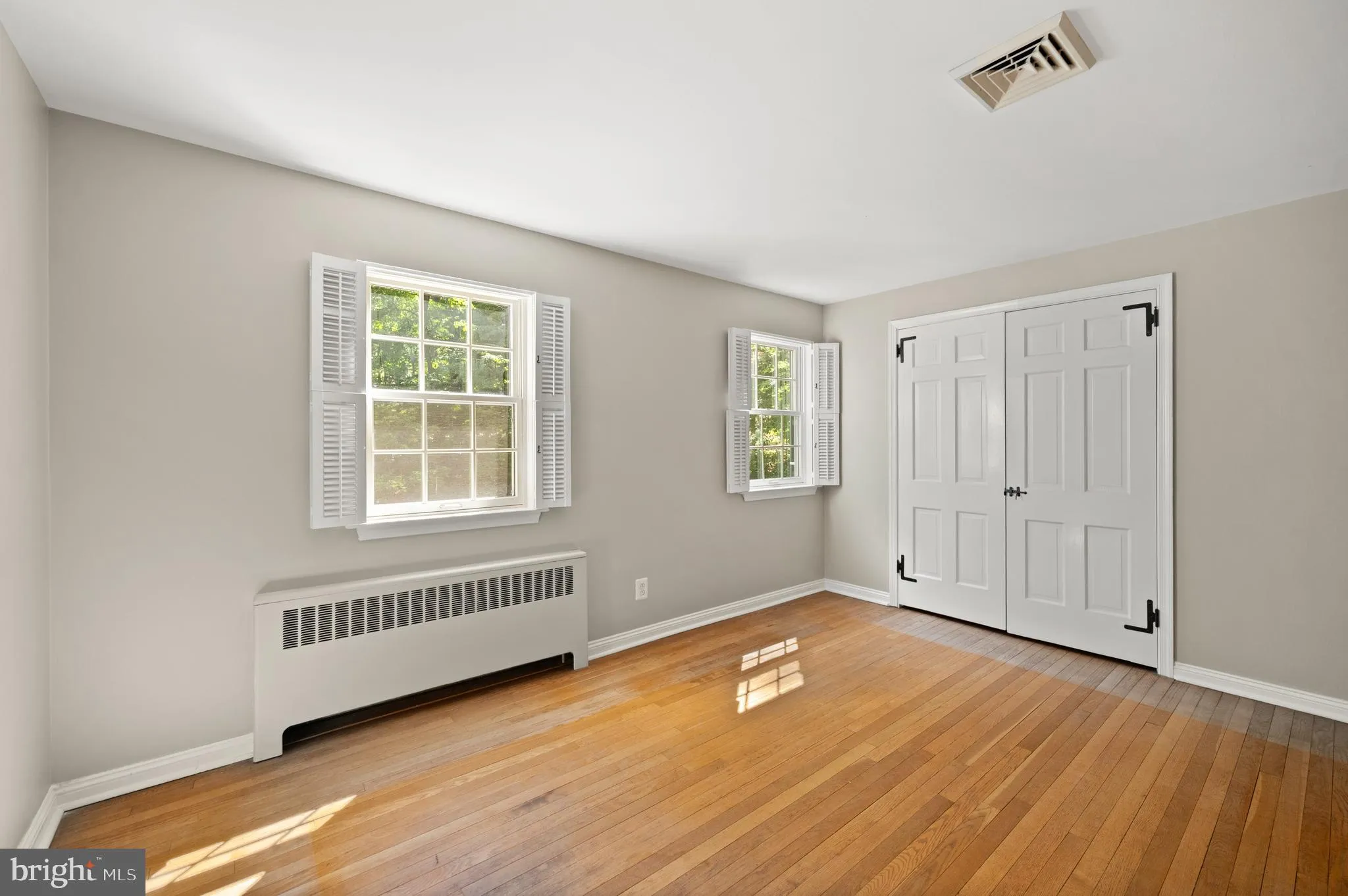 Berwyn, Pennsylvania 19312, United States, 4 Bedrooms Bedrooms, ,4 BathroomsBathrooms,Residential,Active,200713