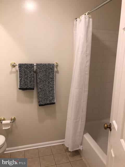 CARR AT PINECREST - Residential Lease