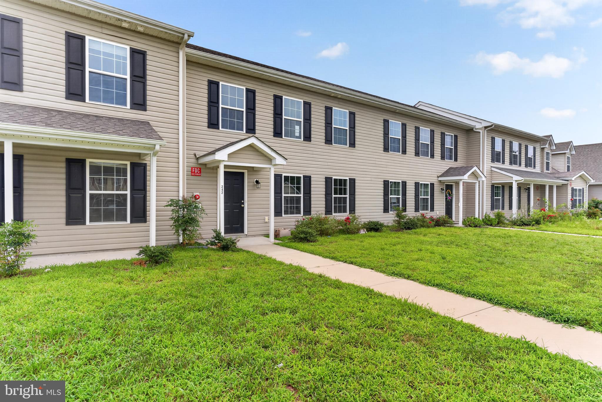 242 MORGANS COURT