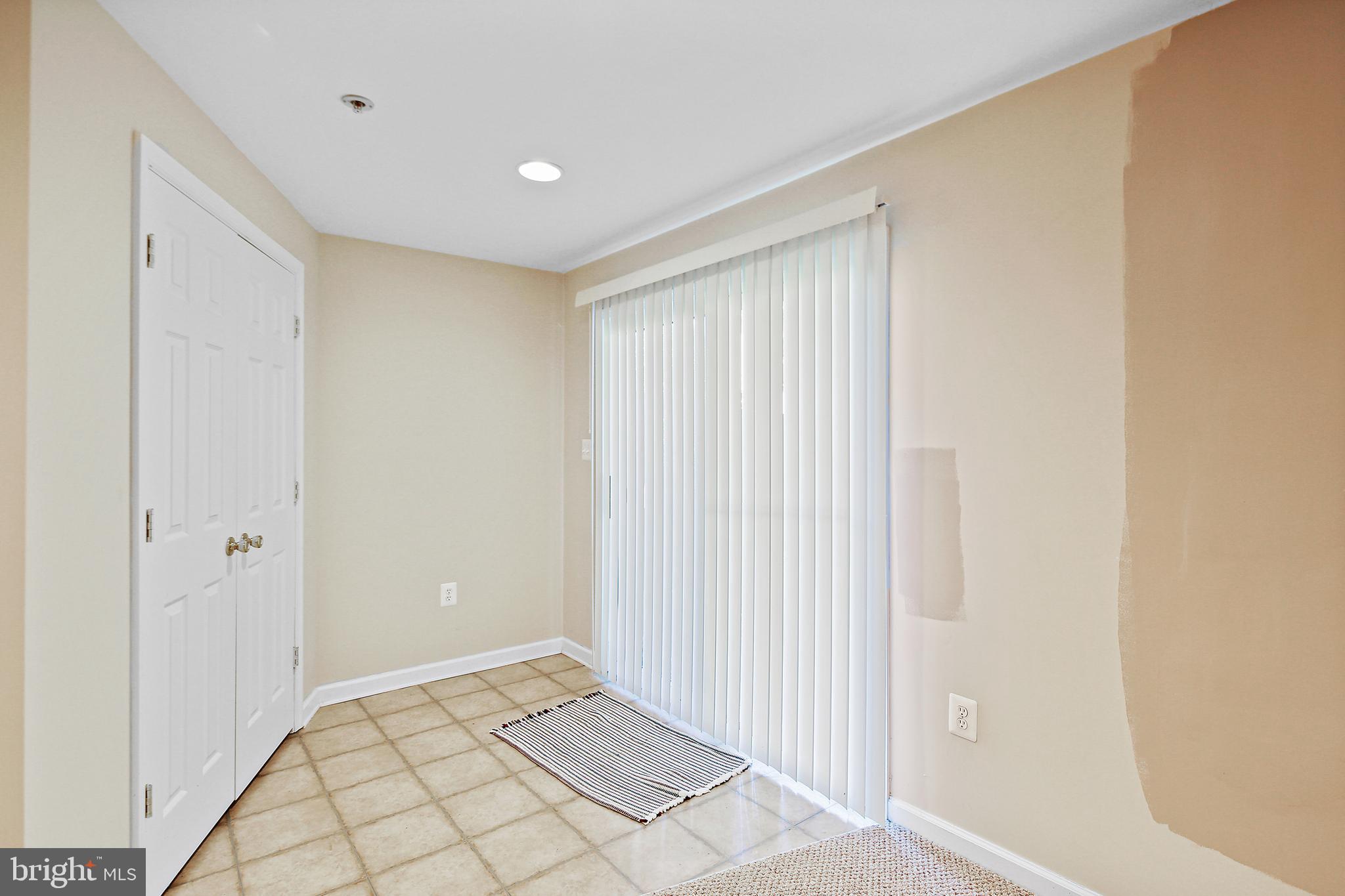 REISTERSTOWN VILLAGE - Residential