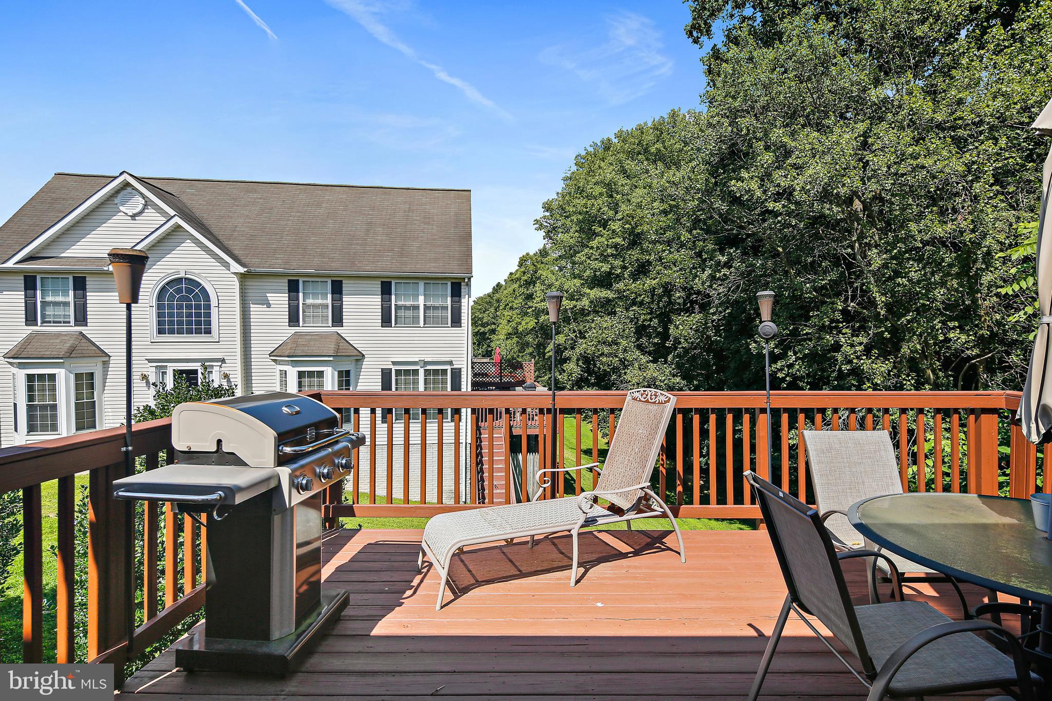 REISTERSTOWN VILLAGE - Residential