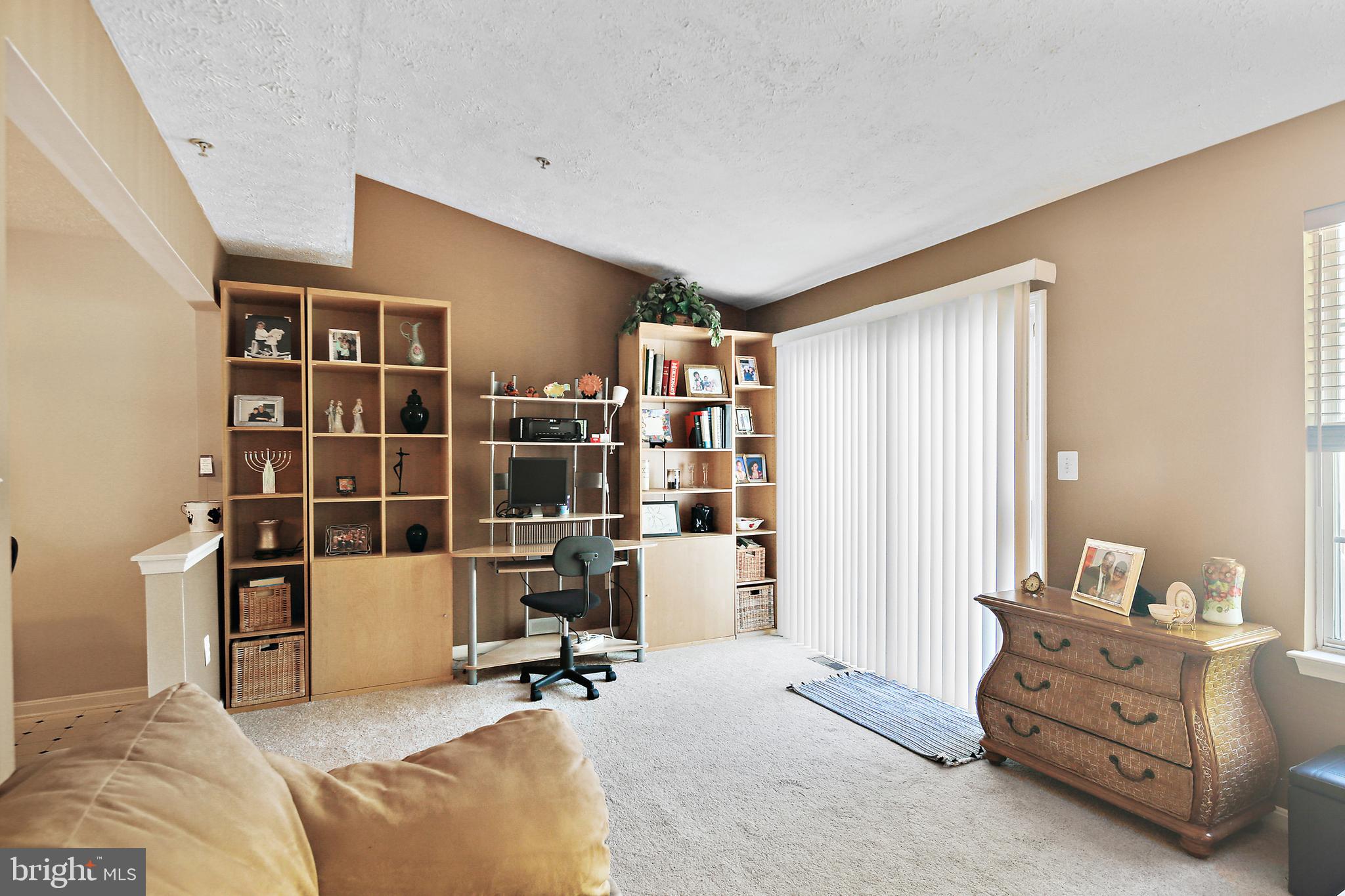 REISTERSTOWN VILLAGE - Residential