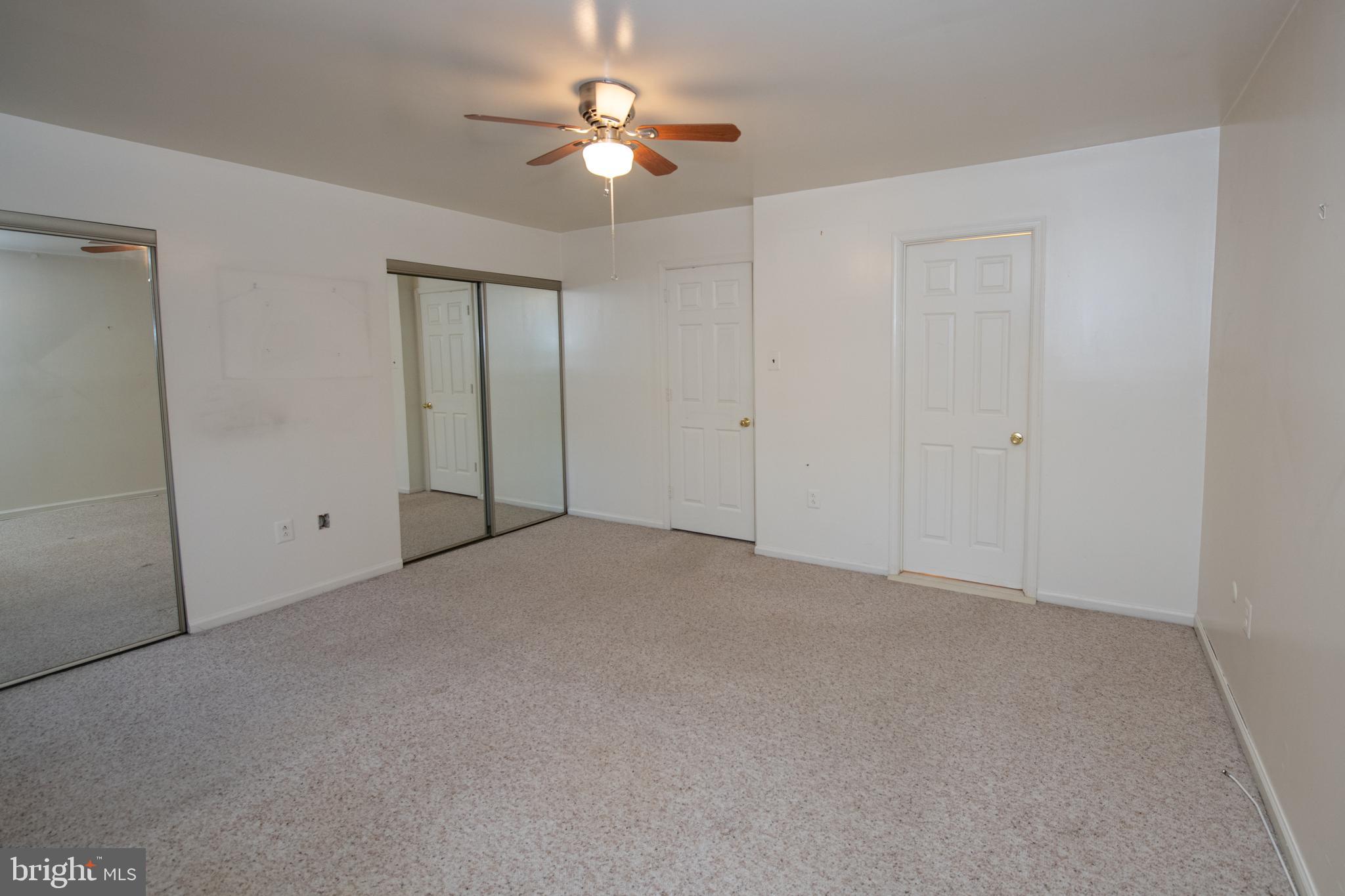 VALLEY GLEN - Residential