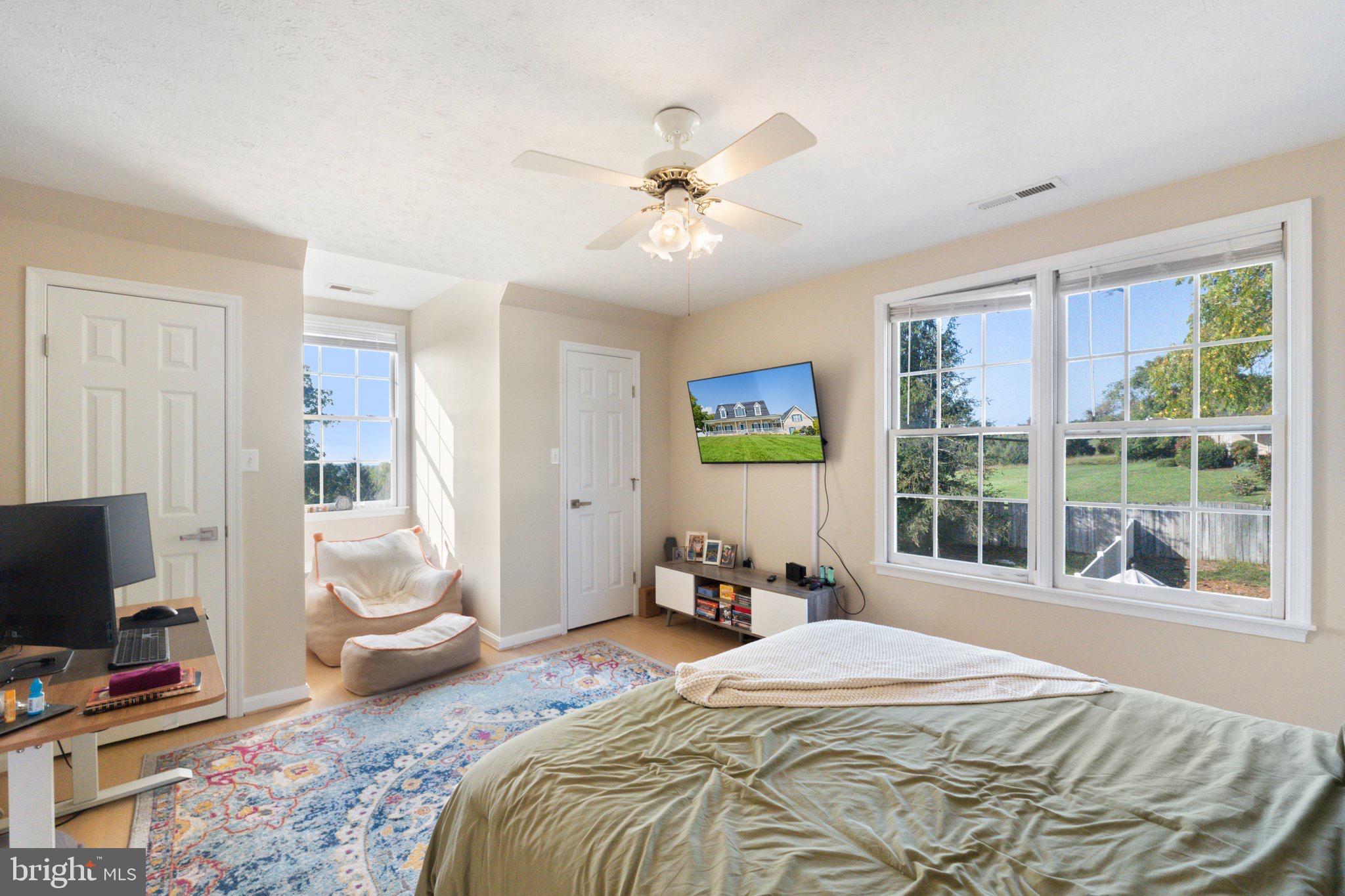 FAIRVIEW - Residential