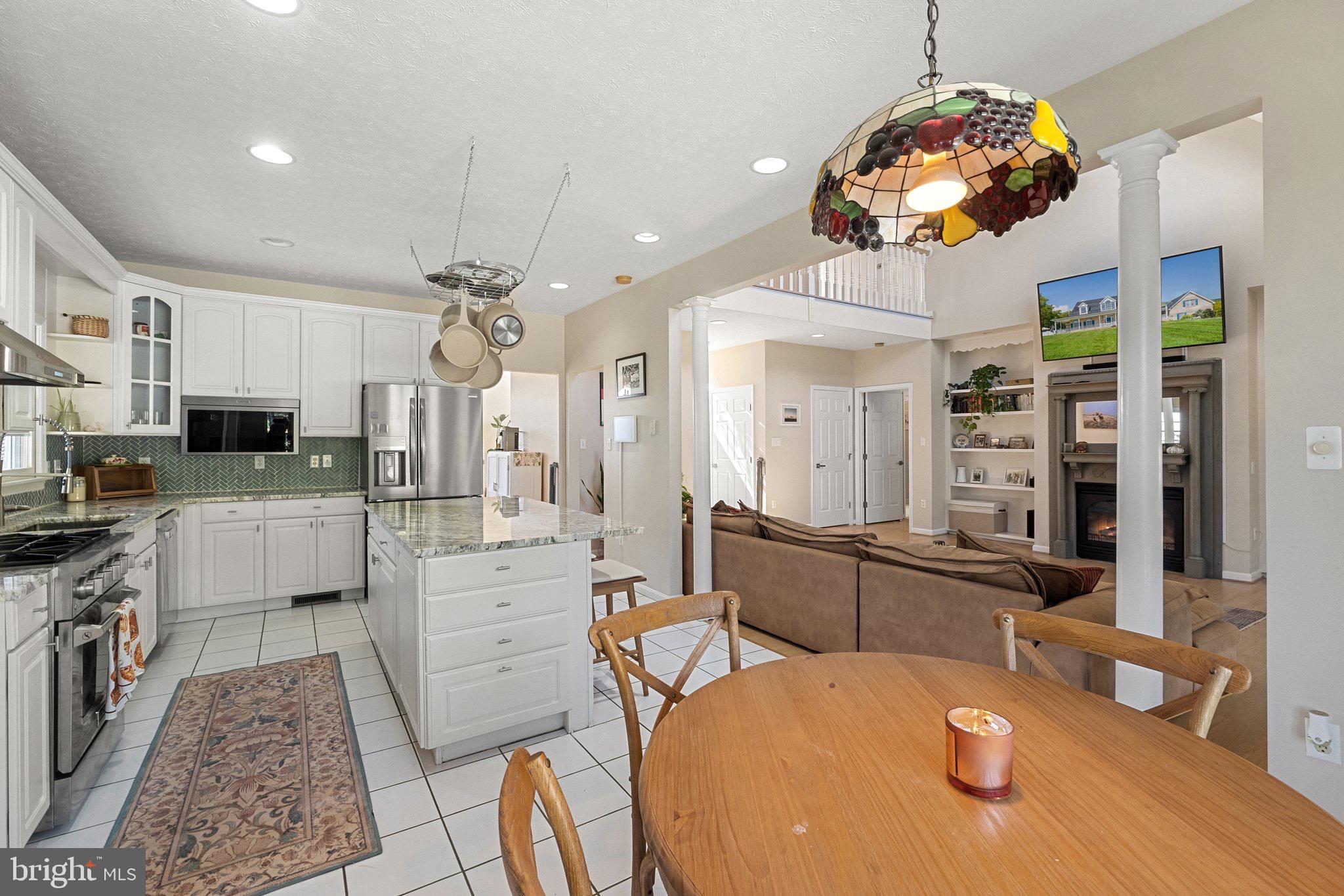 FAIRVIEW - Residential