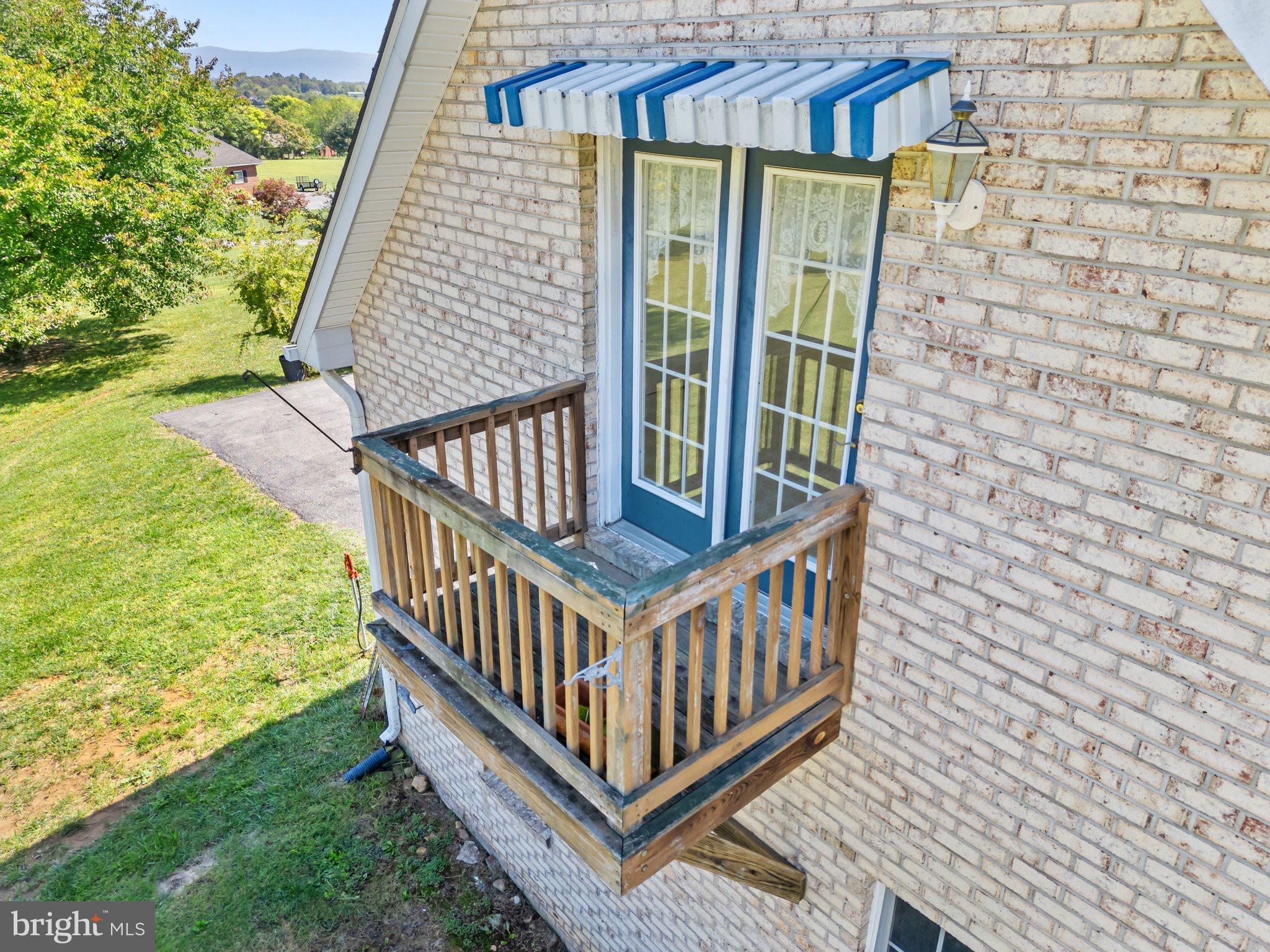 FAIRVIEW - Residential