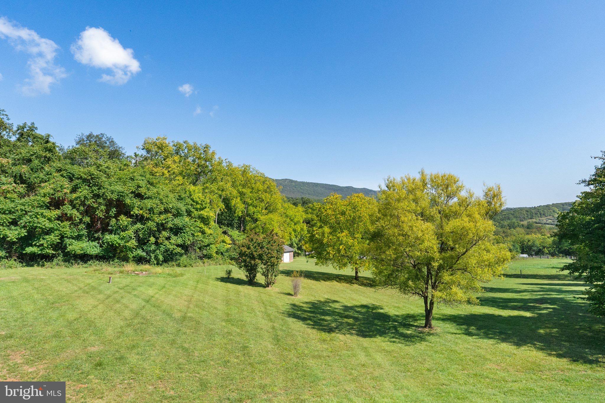 FAIRVIEW - Residential