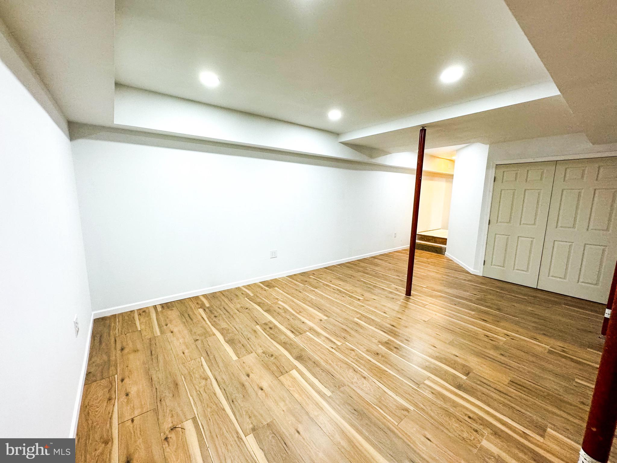 FAIRVIEW - Residential