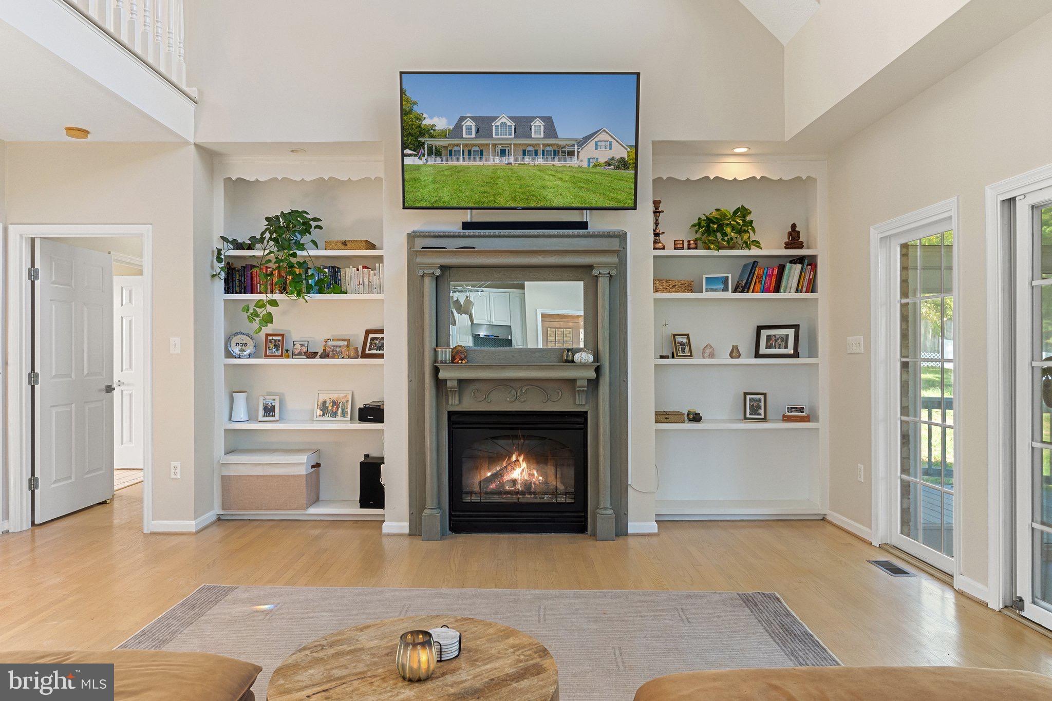 FAIRVIEW - Residential