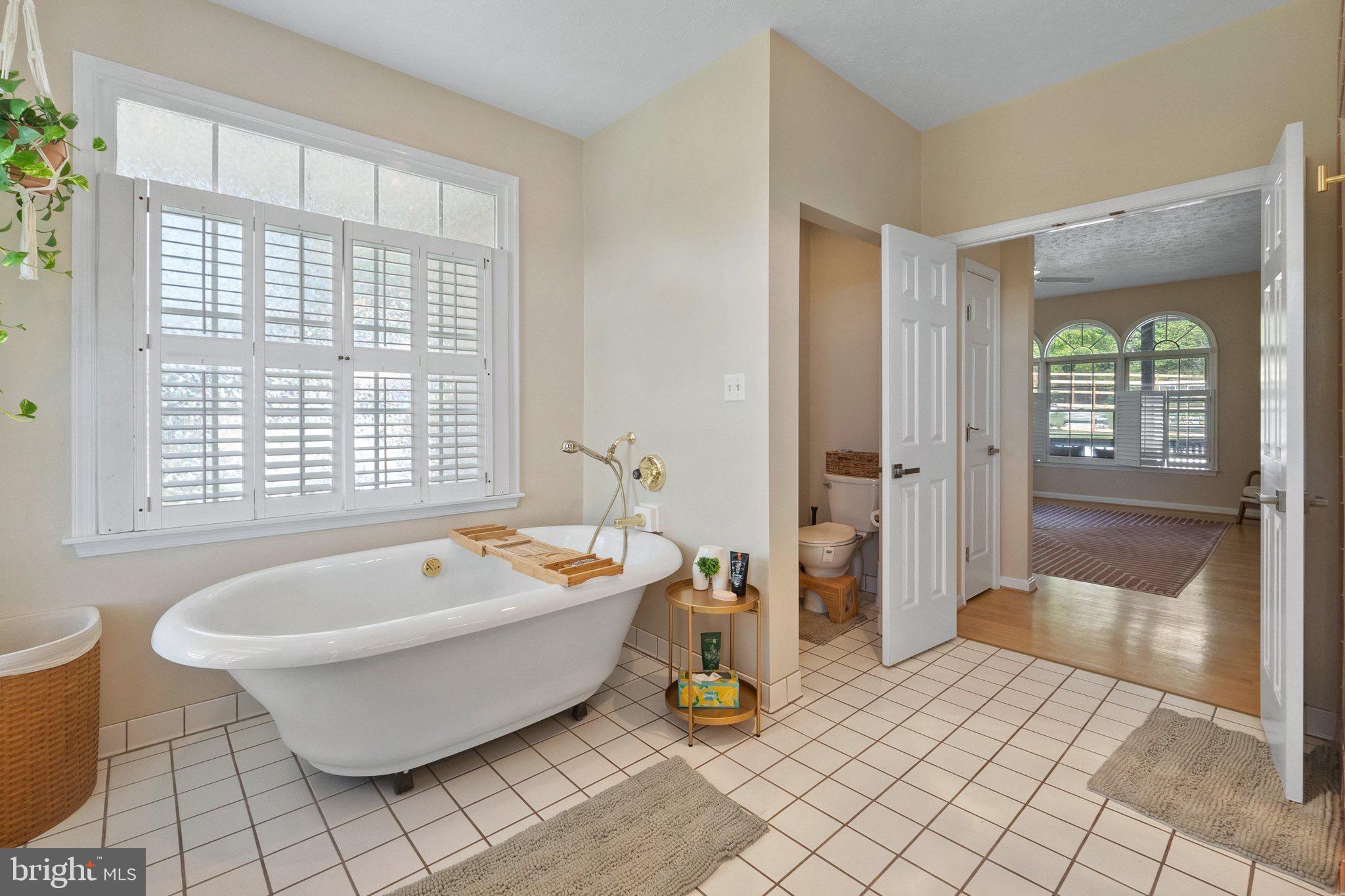 FAIRVIEW - Residential