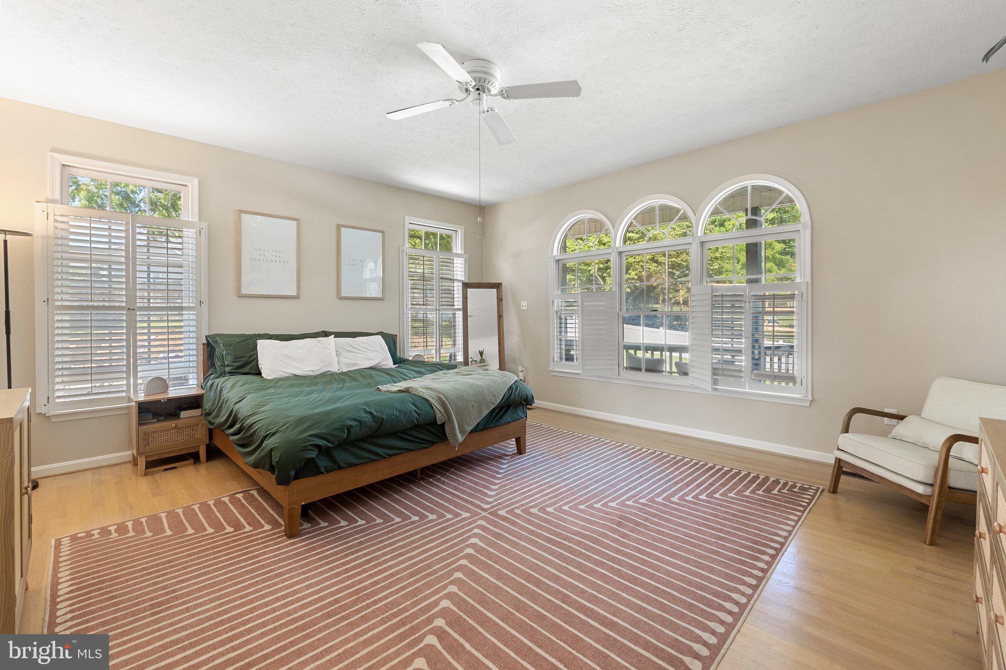 FAIRVIEW - Residential