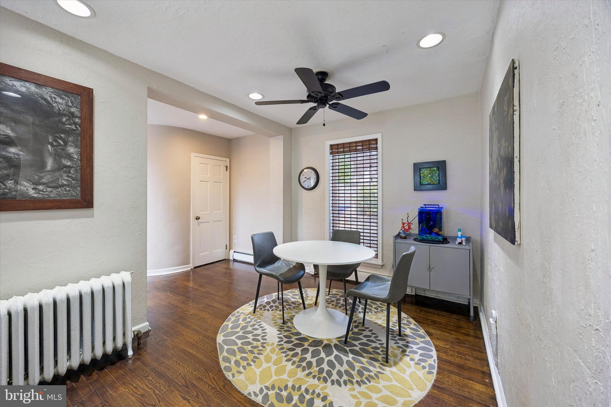 ELKINS PARK - Residential