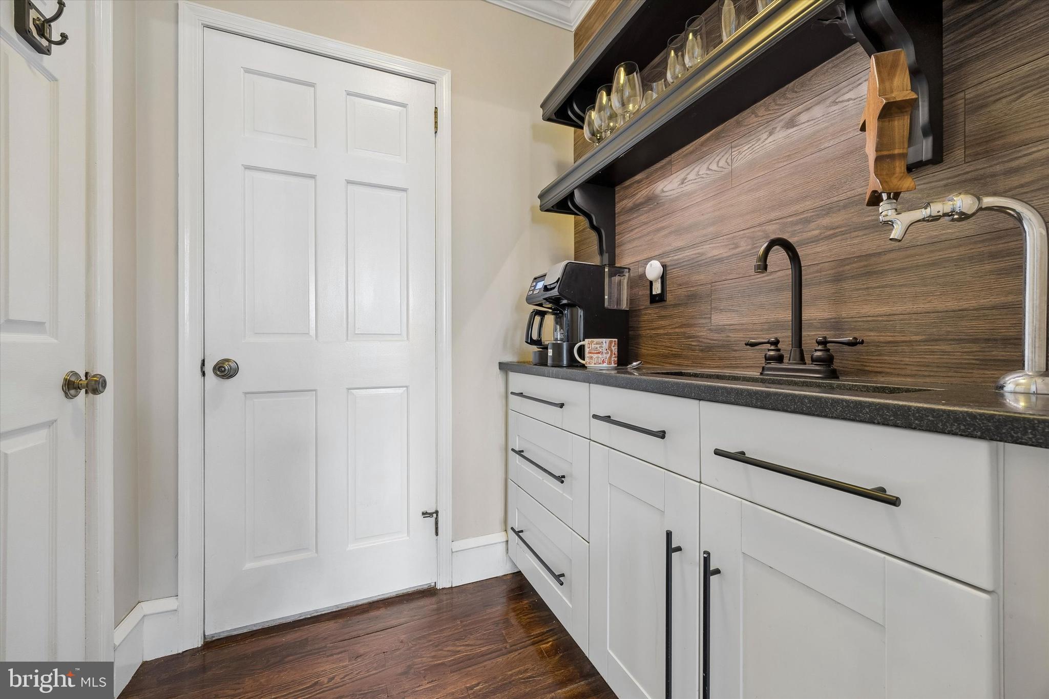 ELKINS PARK - Residential