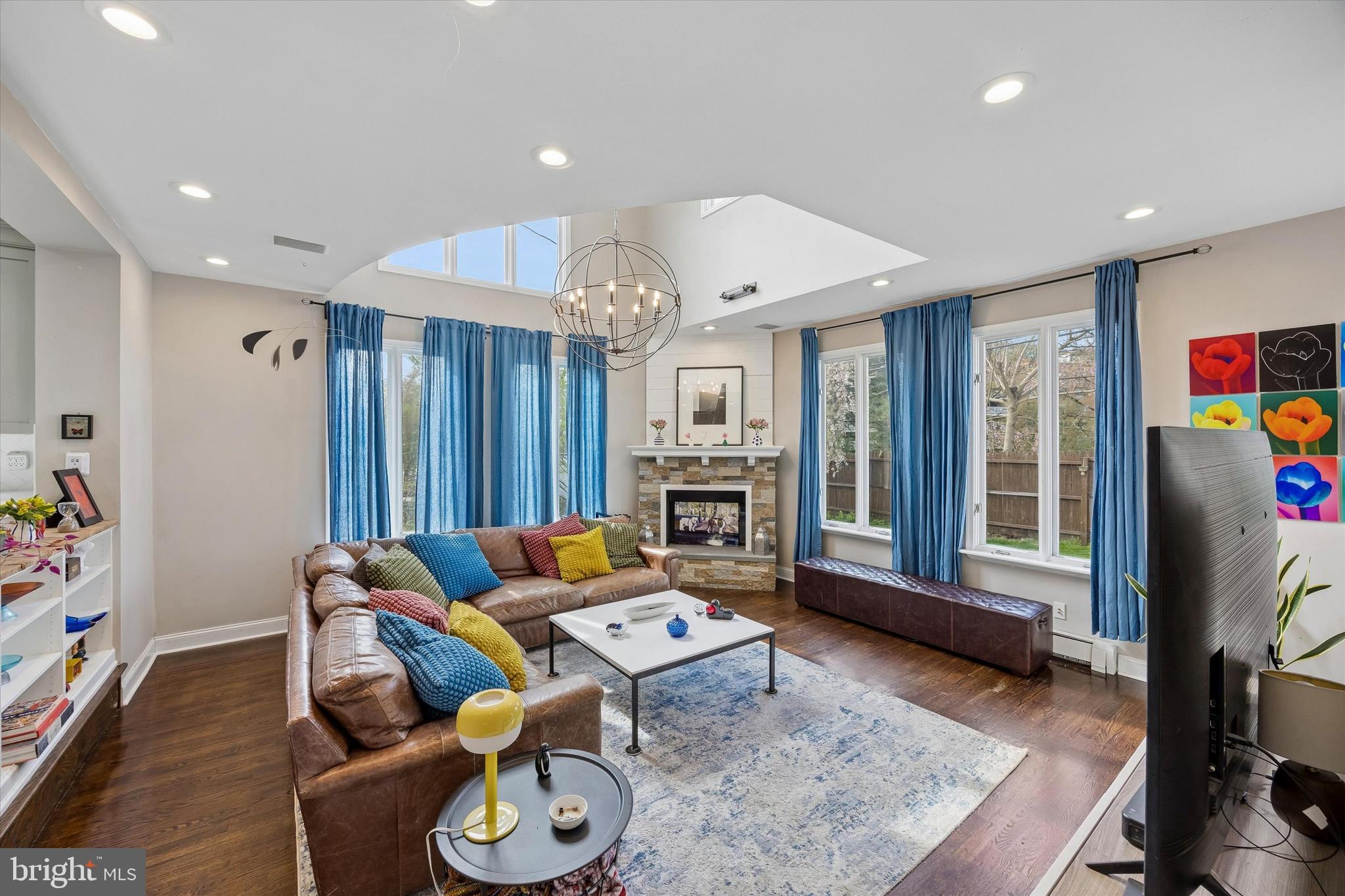 ELKINS PARK - Residential