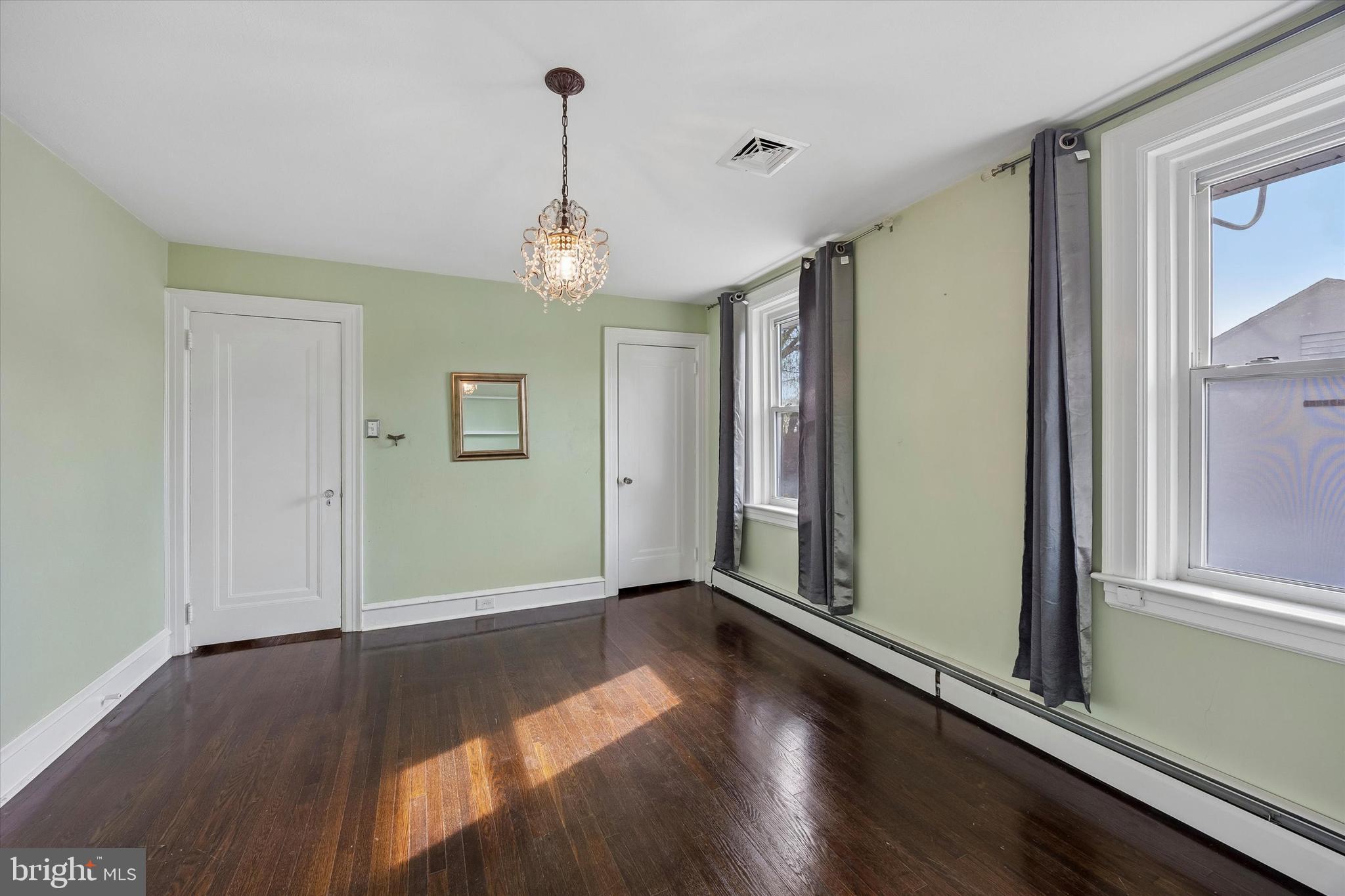 ELKINS PARK - Residential