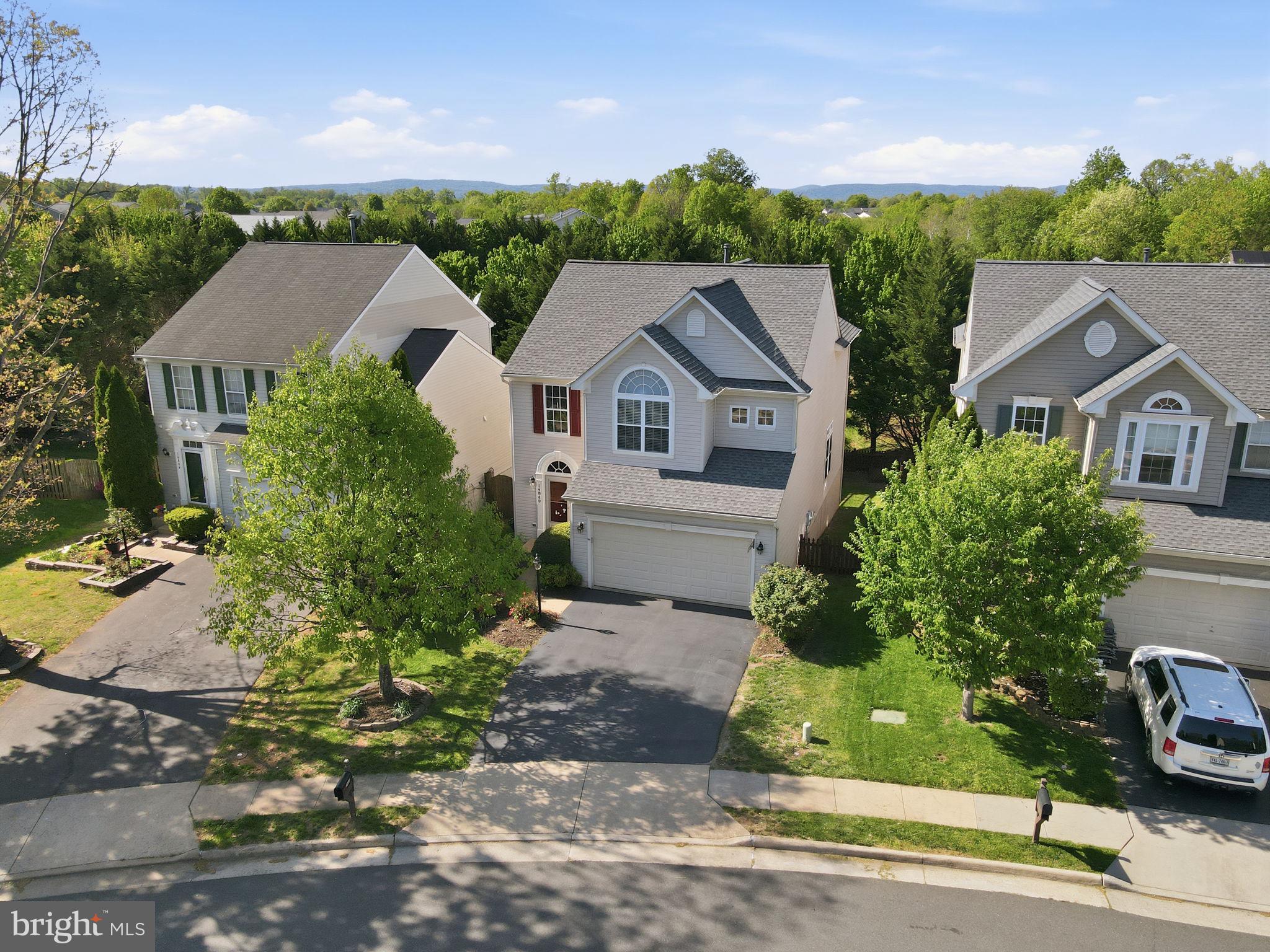 SOMERSET - Residential