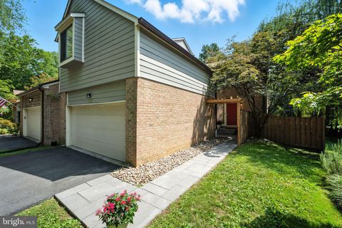 Photo of 6410 Wishbone Terrace, CABIN JOHN, MD 20818 (MLS # MDMC2193586)