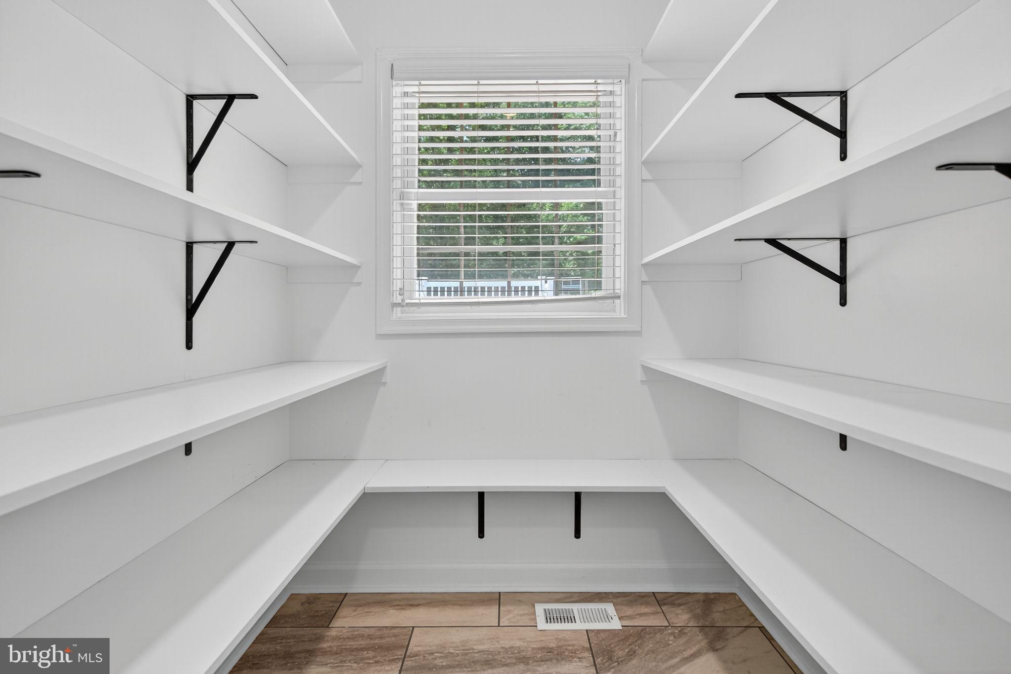 FAWN HILLS - Residential