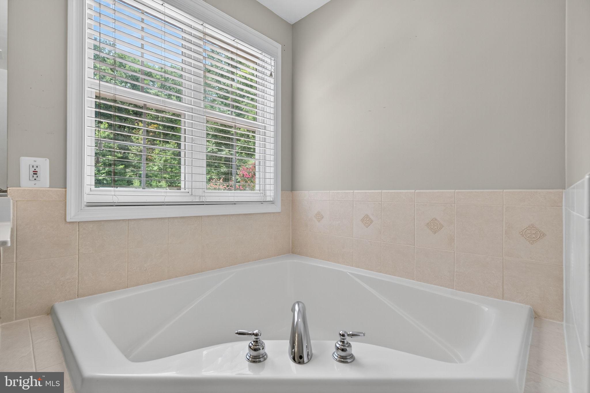 FAWN HILLS - Residential