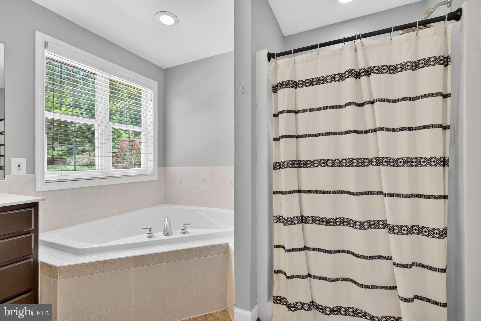 FAWN HILLS - Residential