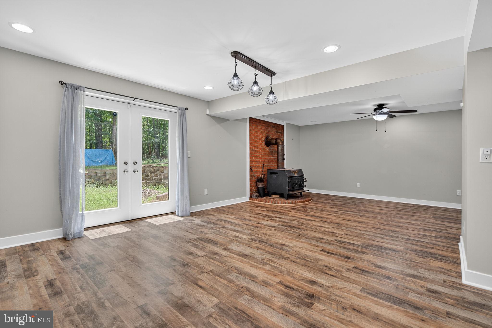 FAWN HILLS - Residential