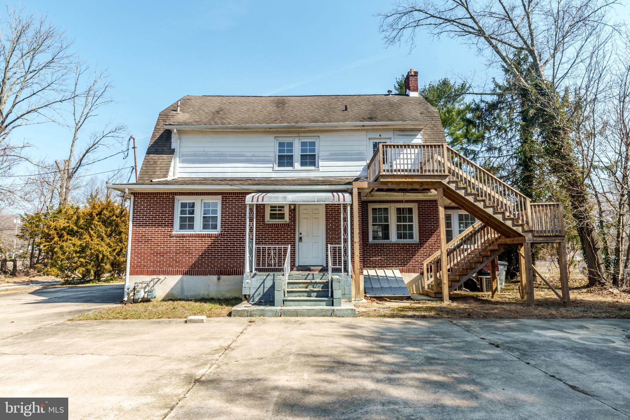 2520 N WEST BOULEVARD