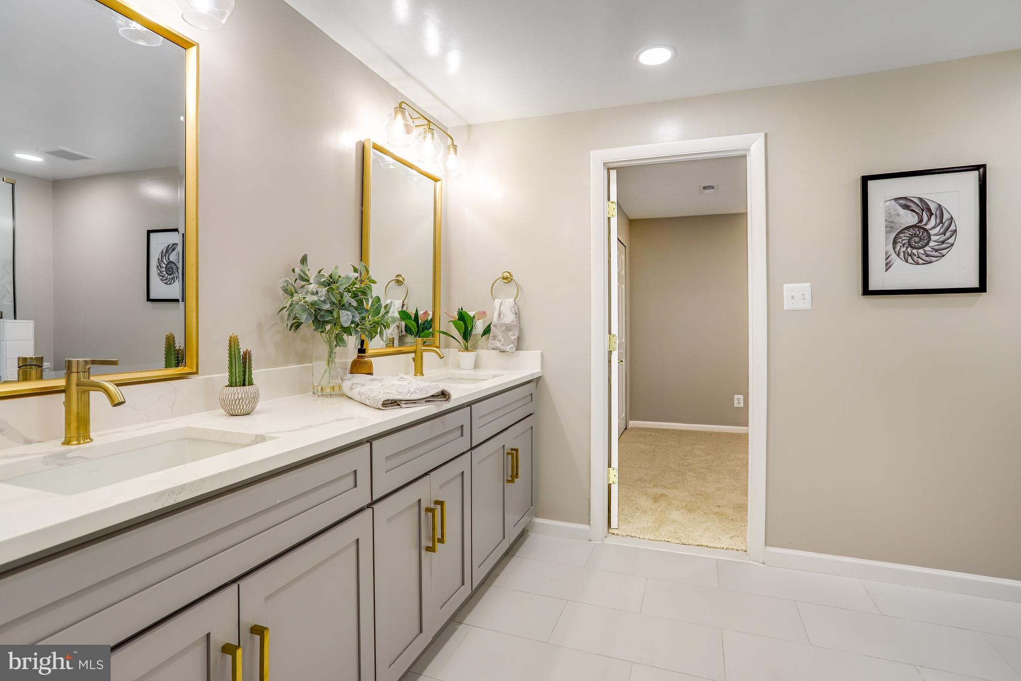 FOLKSTONE - Residential