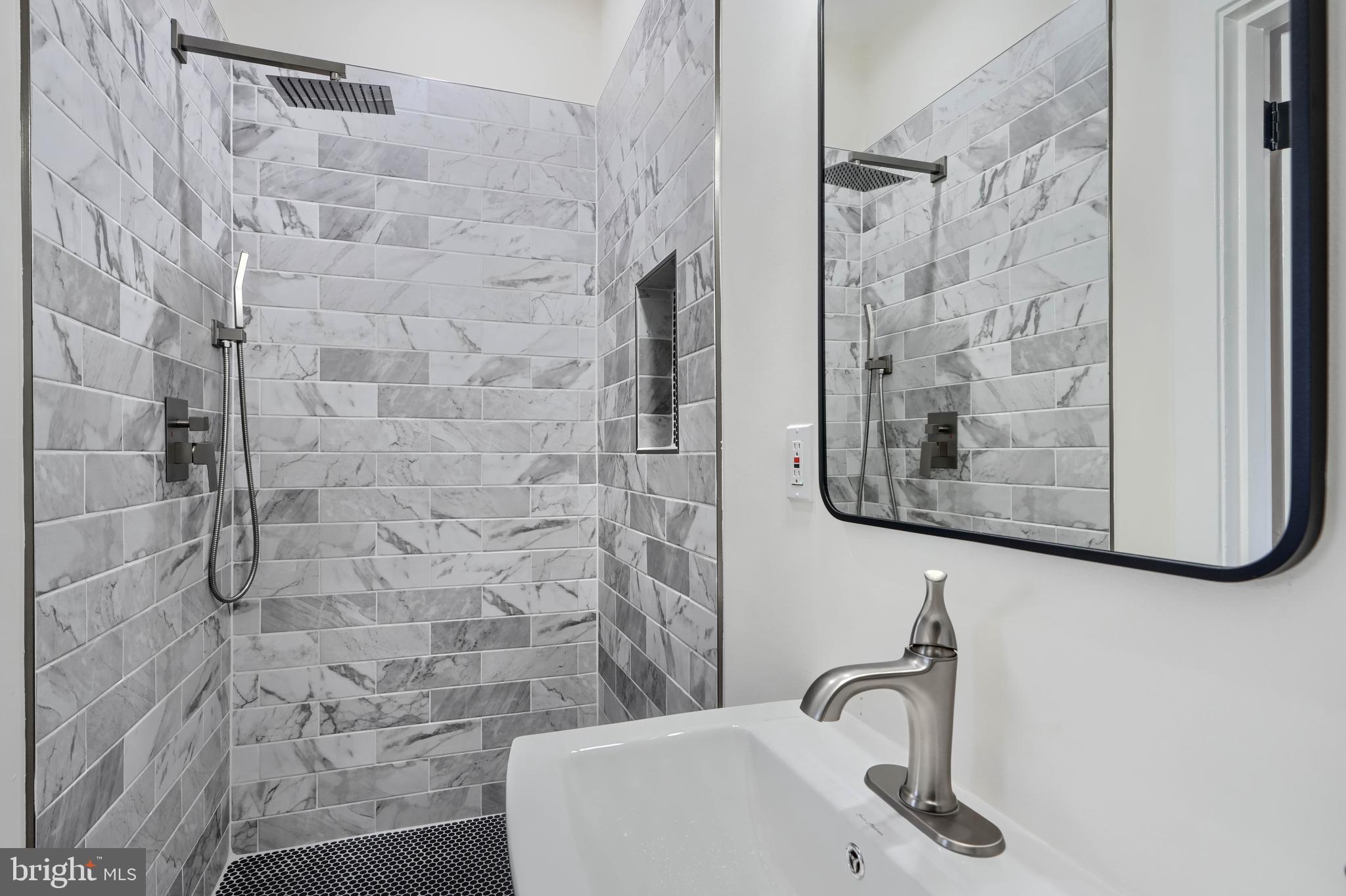 GUILFORD - Residential