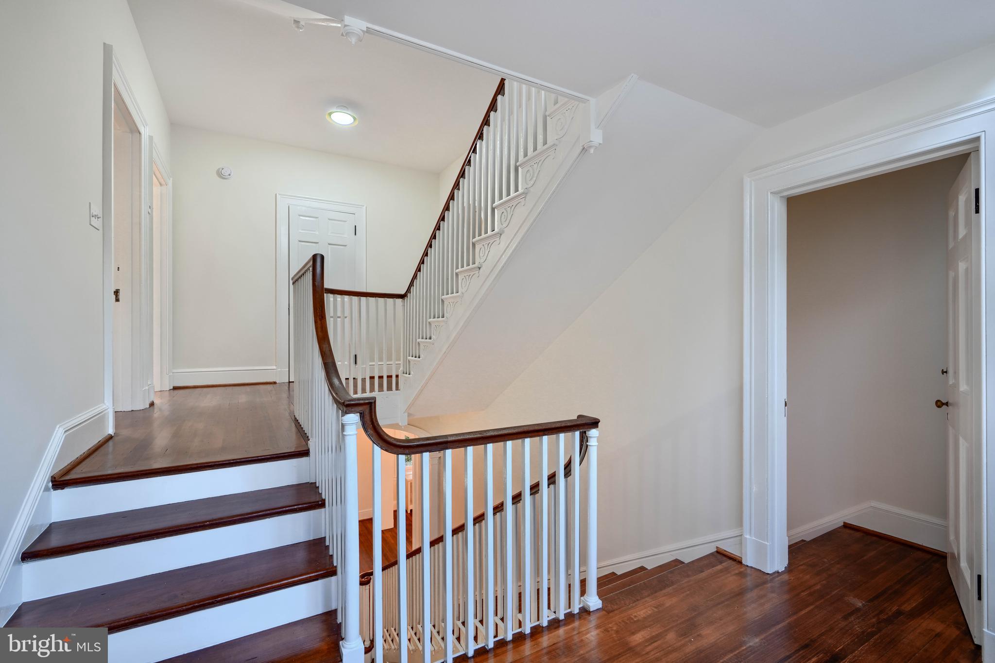 GUILFORD - Residential