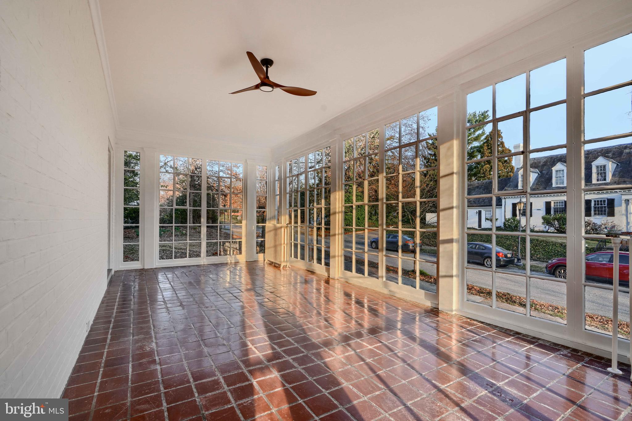 GUILFORD - Residential